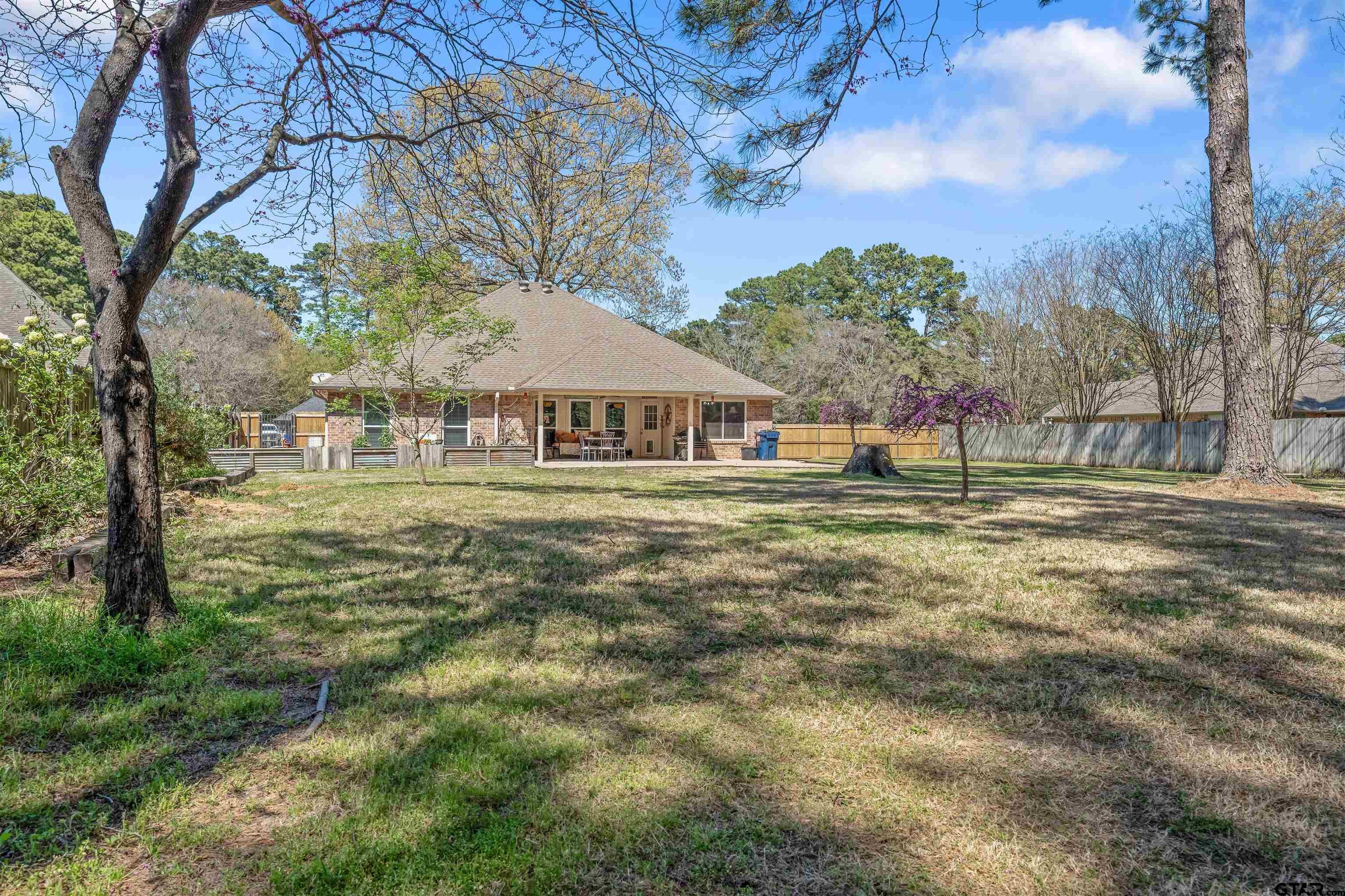 21105 Altuda Ln