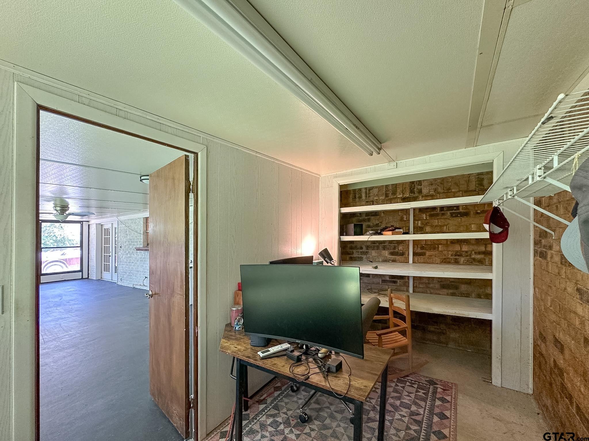 3727 Linda Kaye Dr
