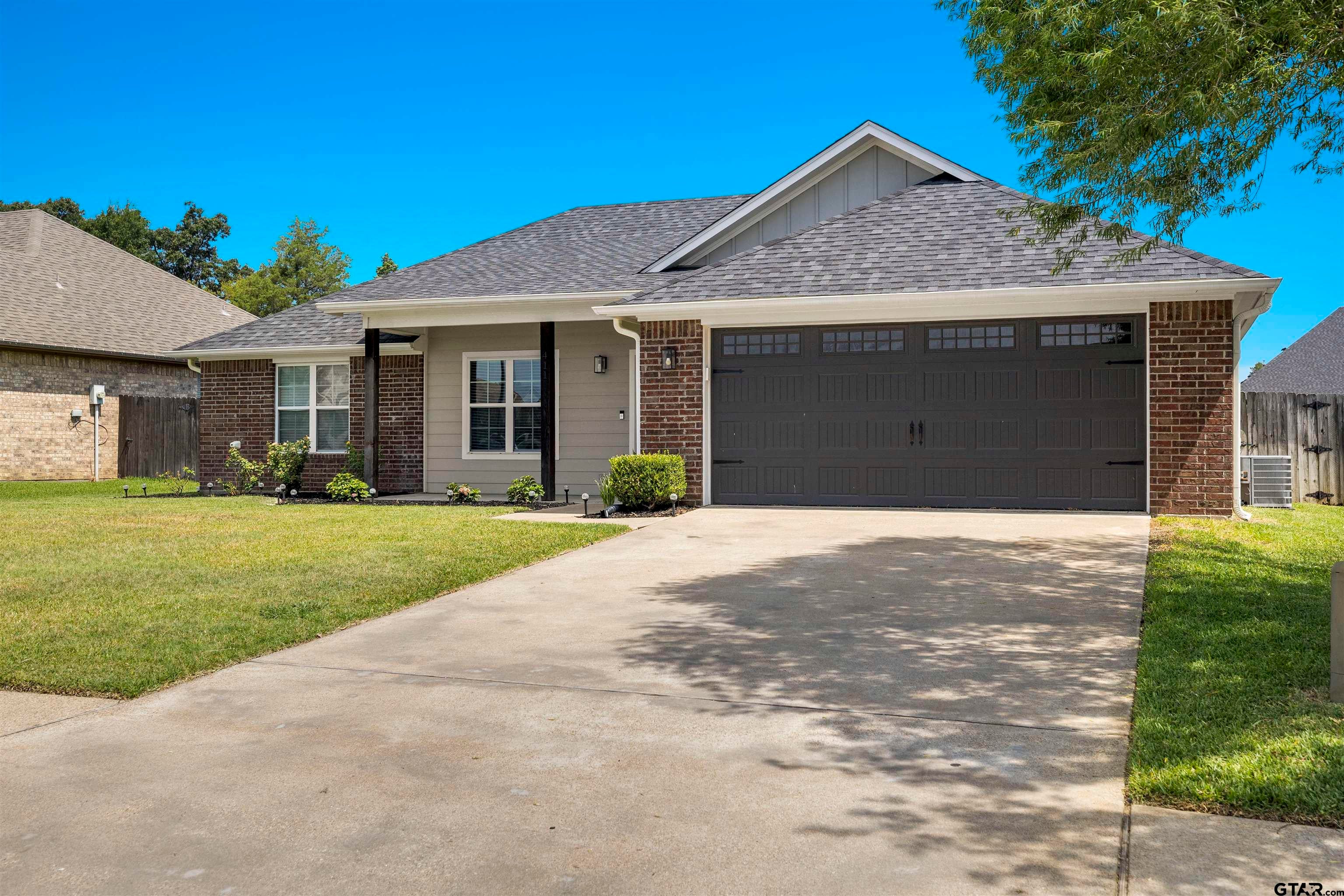 411 Harrell