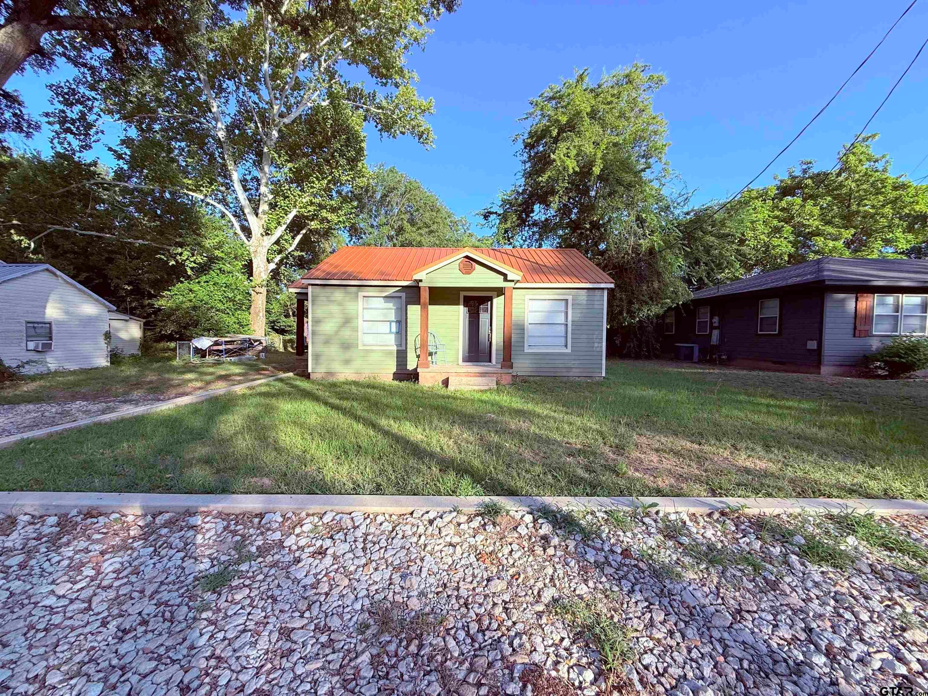 917 Sherrill St.