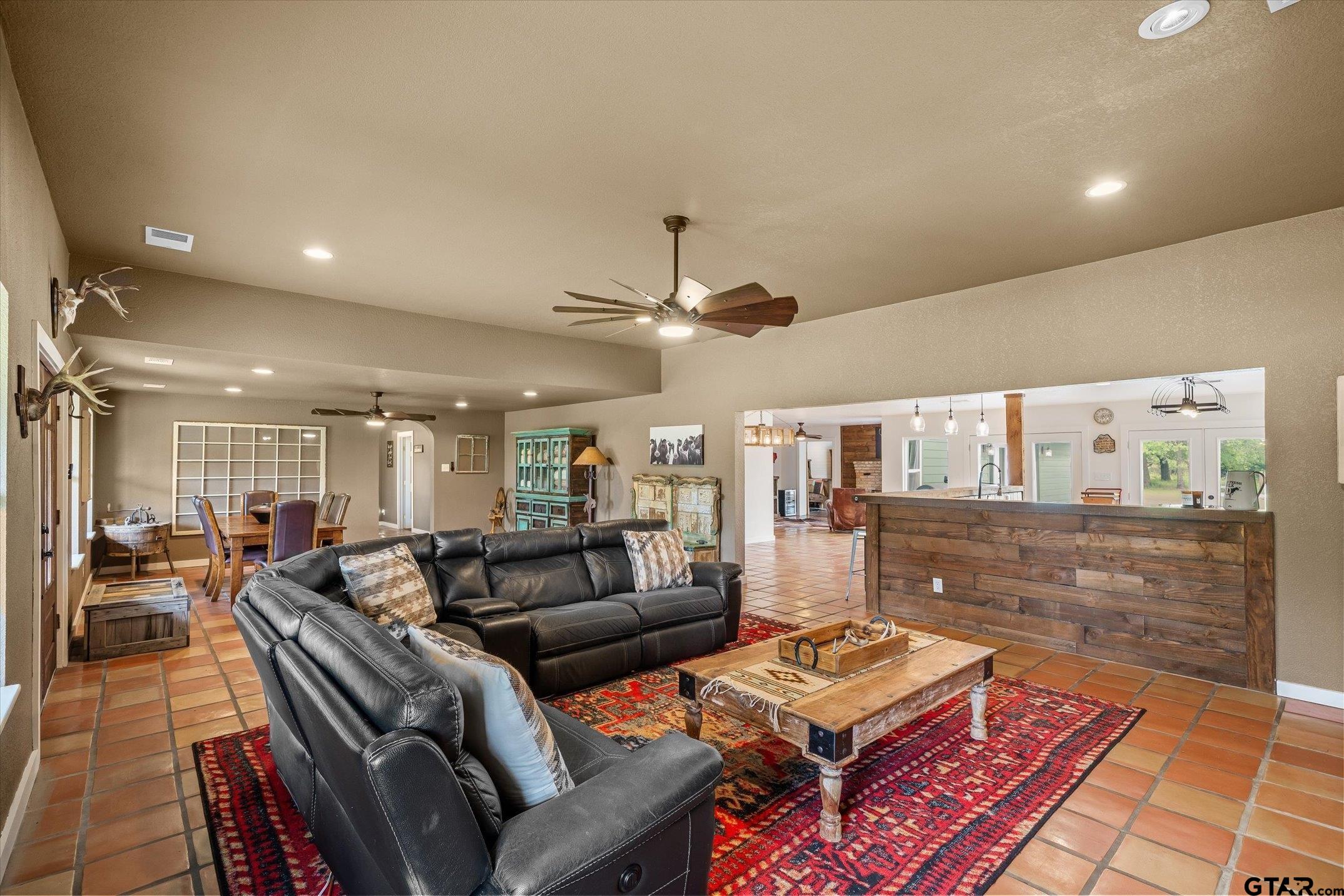 11101 County Road 104, Kaufman, TX, 75142, USA, 4 Bedrooms Bedrooms, ,3 BathroomsBathrooms,Residential,Active,11101 County Road 104,26006446