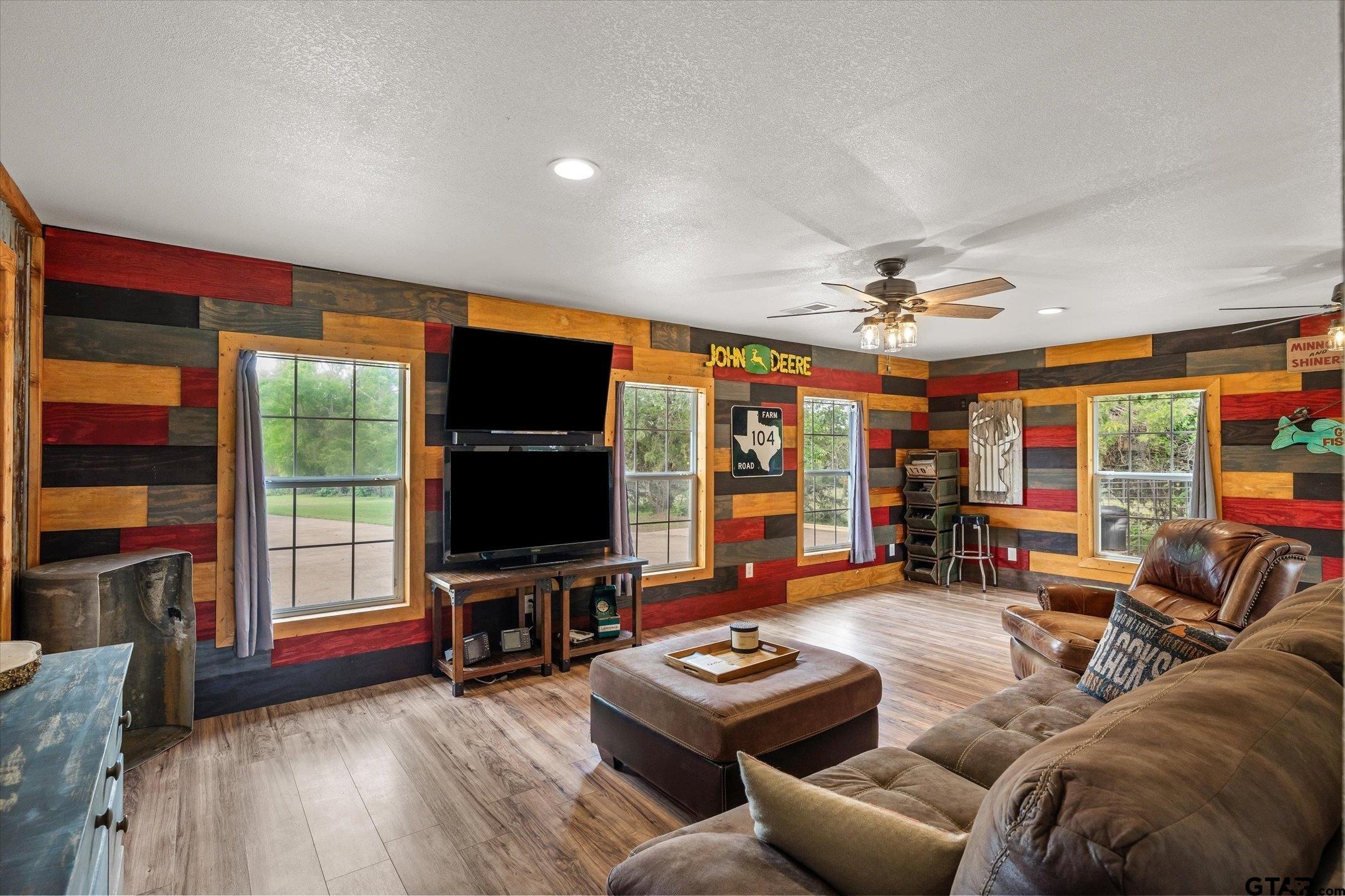 11101 County Road 104, Kaufman, TX, 75142, USA, 4 Bedrooms Bedrooms, ,3 BathroomsBathrooms,Residential,Active,11101 County Road 104,26006446