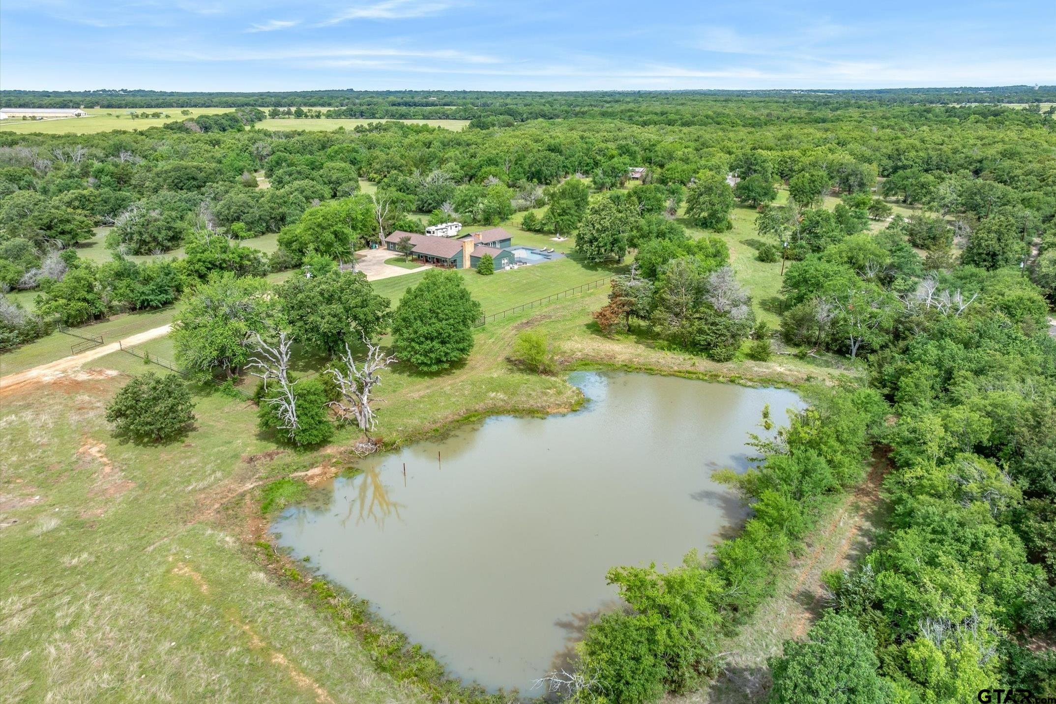 11101 County Road 104, Kaufman, TX, 75142, USA, 4 Bedrooms Bedrooms, ,3 BathroomsBathrooms,Residential,Active,11101 County Road 104,26006446