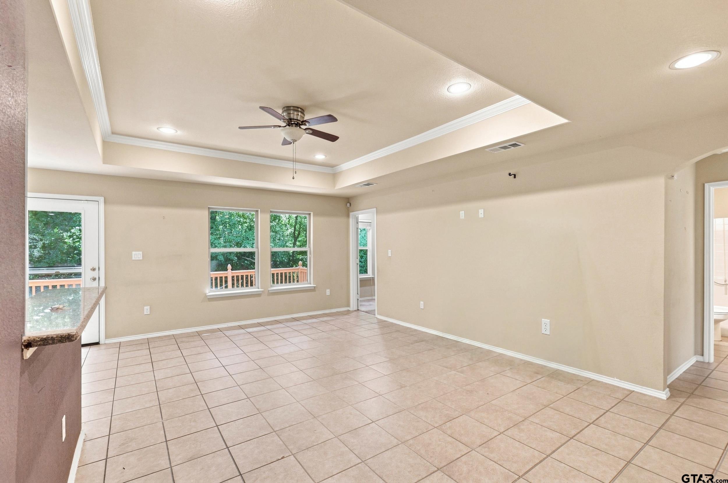 613 Therese Ct.