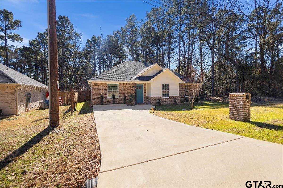 234 Sabinal Dr.