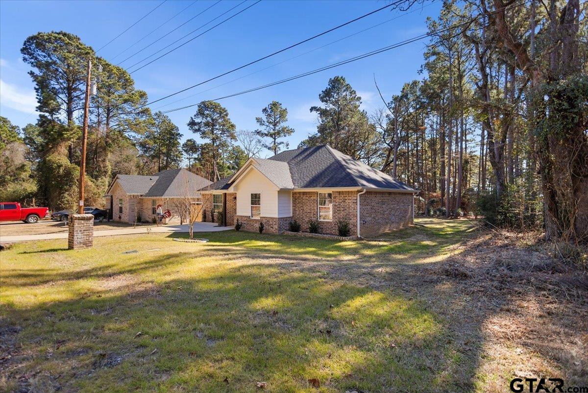 234 Sabinal Dr.