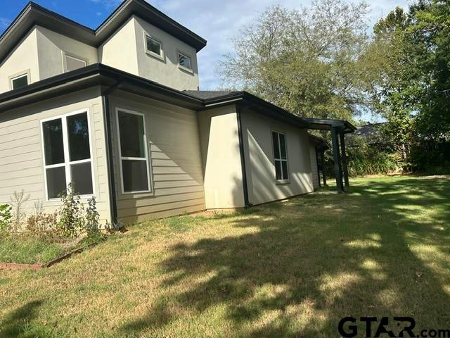 1106 S Main Street