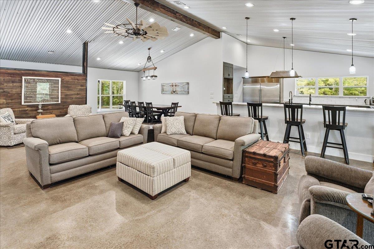 448 County Road 3955