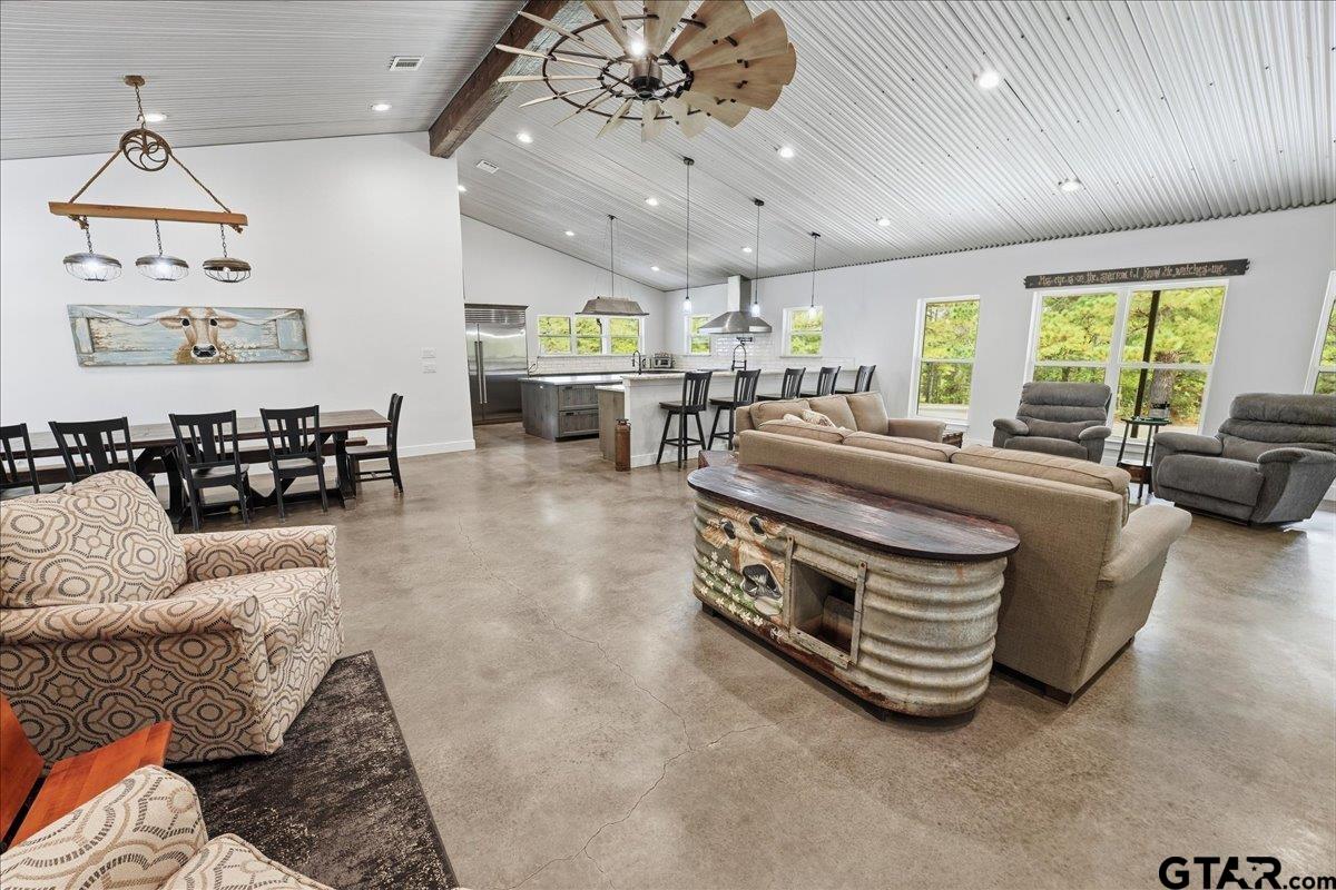 448 County Road 3955