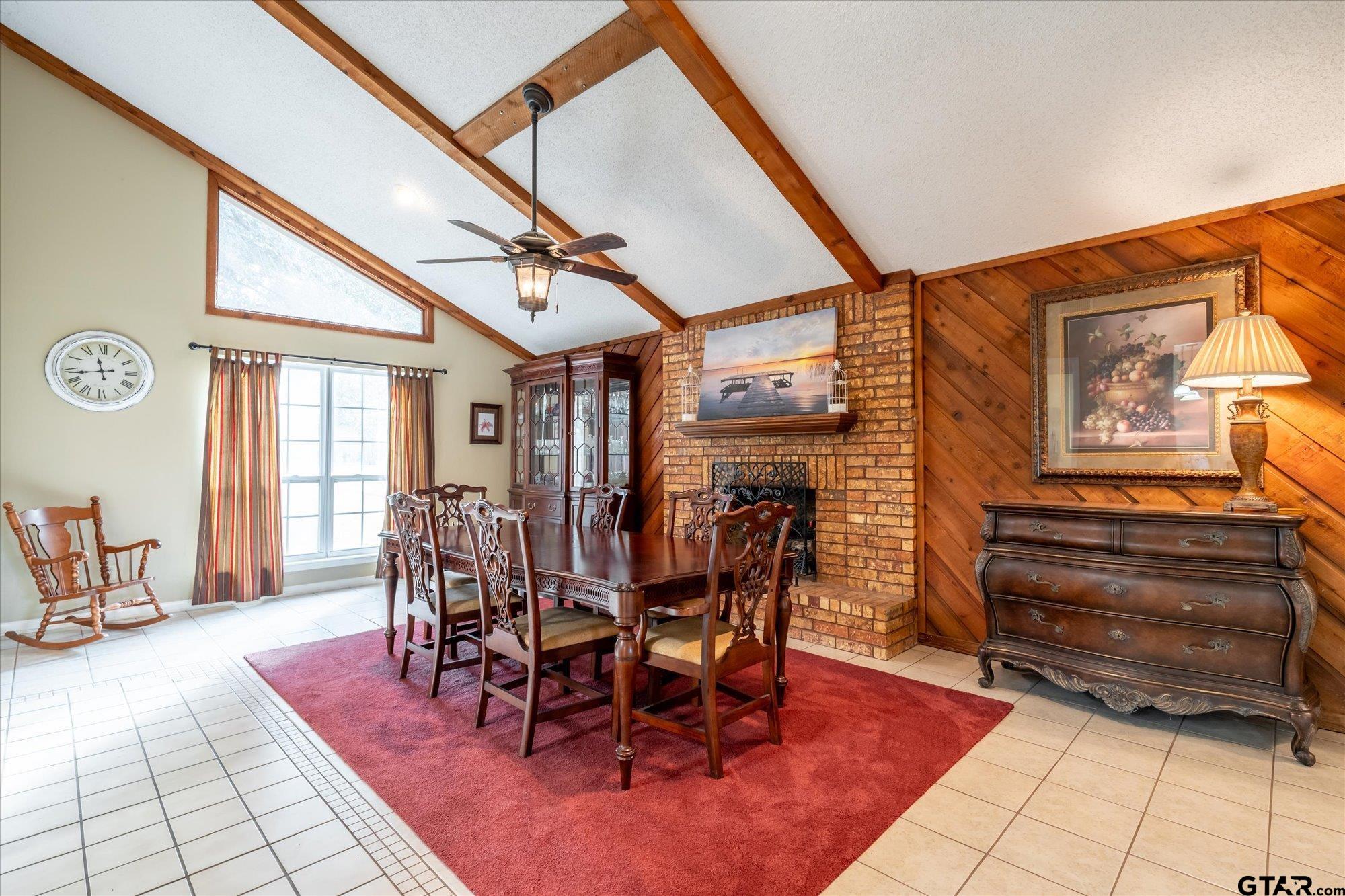 287 Hollybrook Dr.