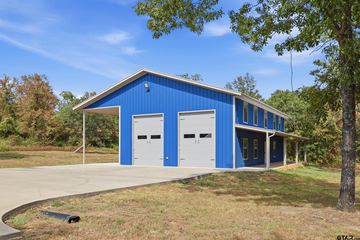 Photo 1 of 13 — 110 Whispering Pines Drive, Scroggins, TX 75480