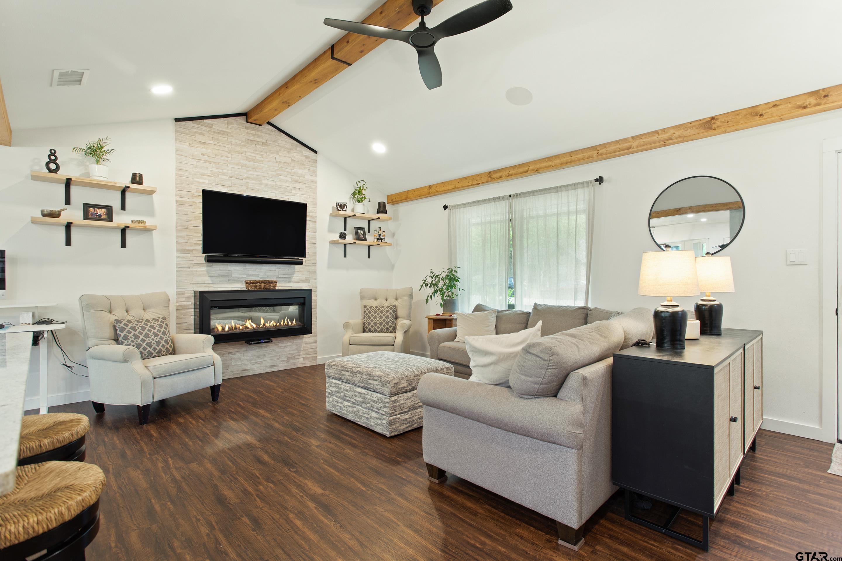 904 Peggy Drive