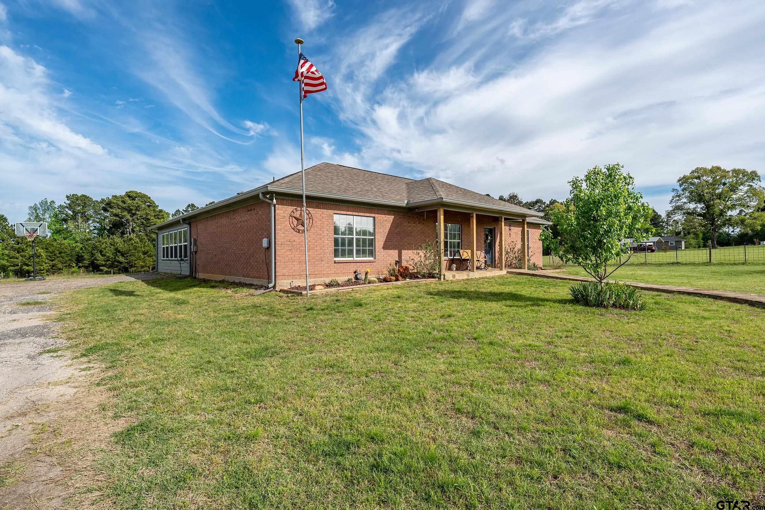 315 COUNTY RD 3660
