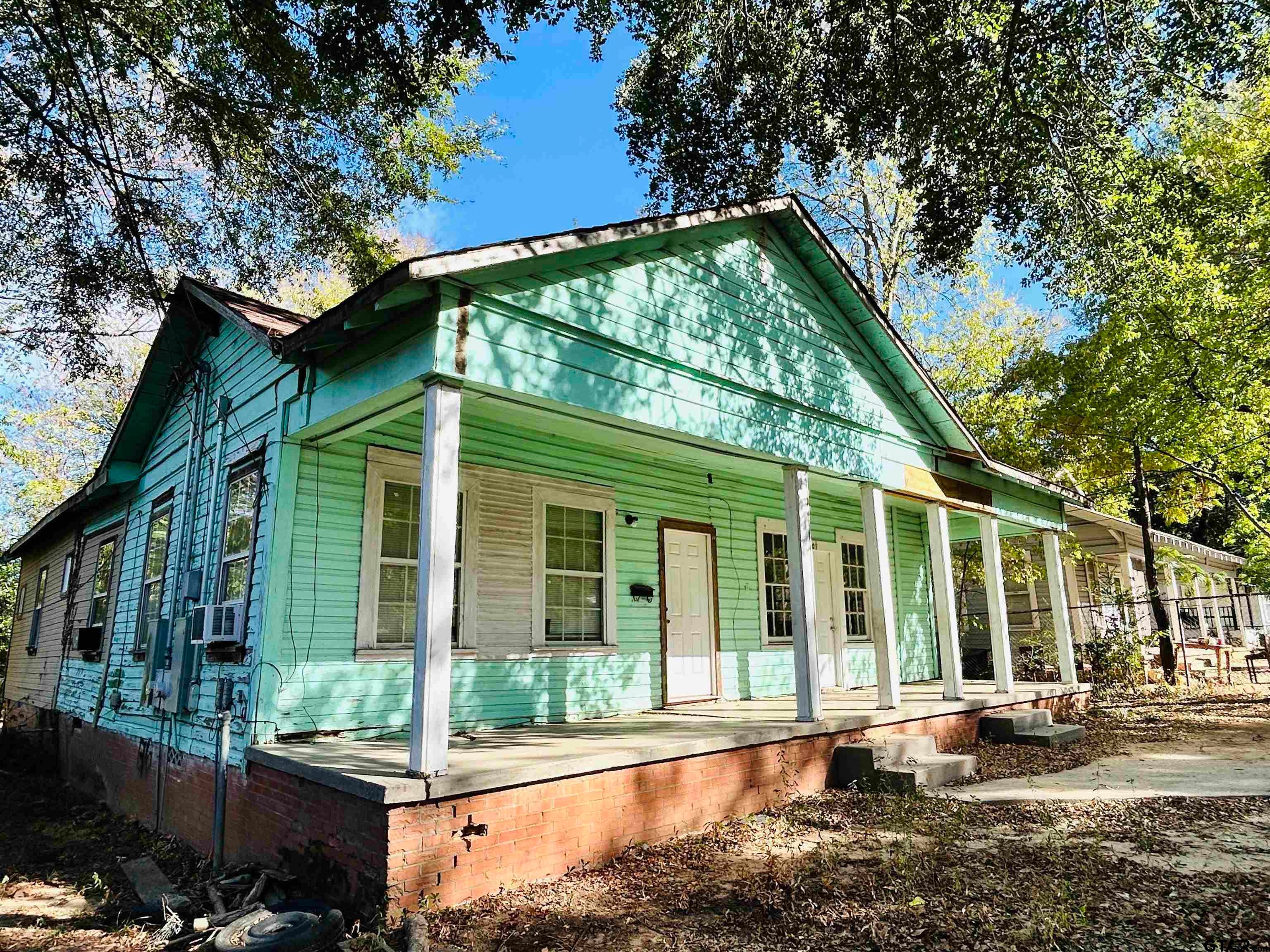 1210 N Tenth St.