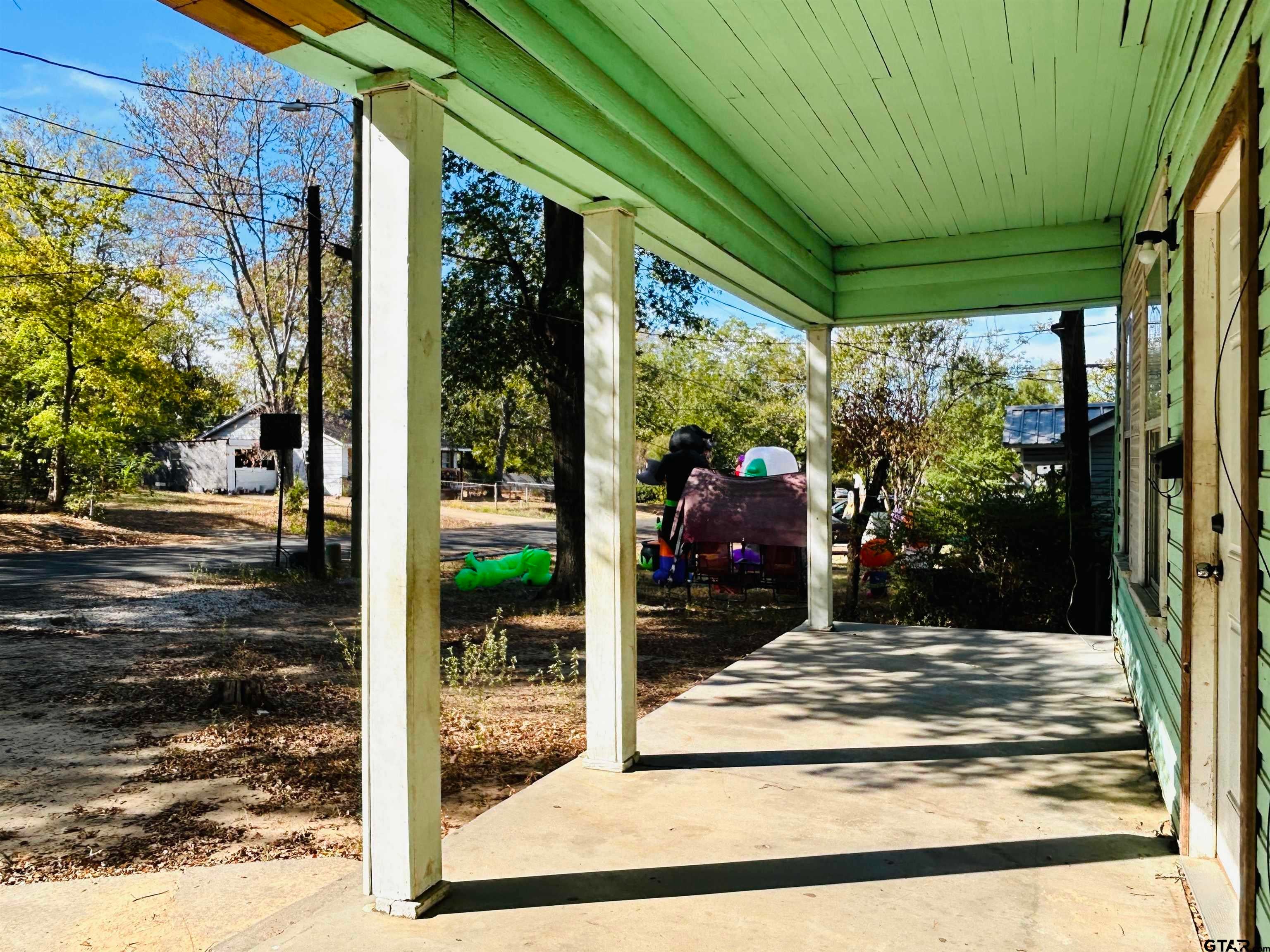 1210 N Tenth St.