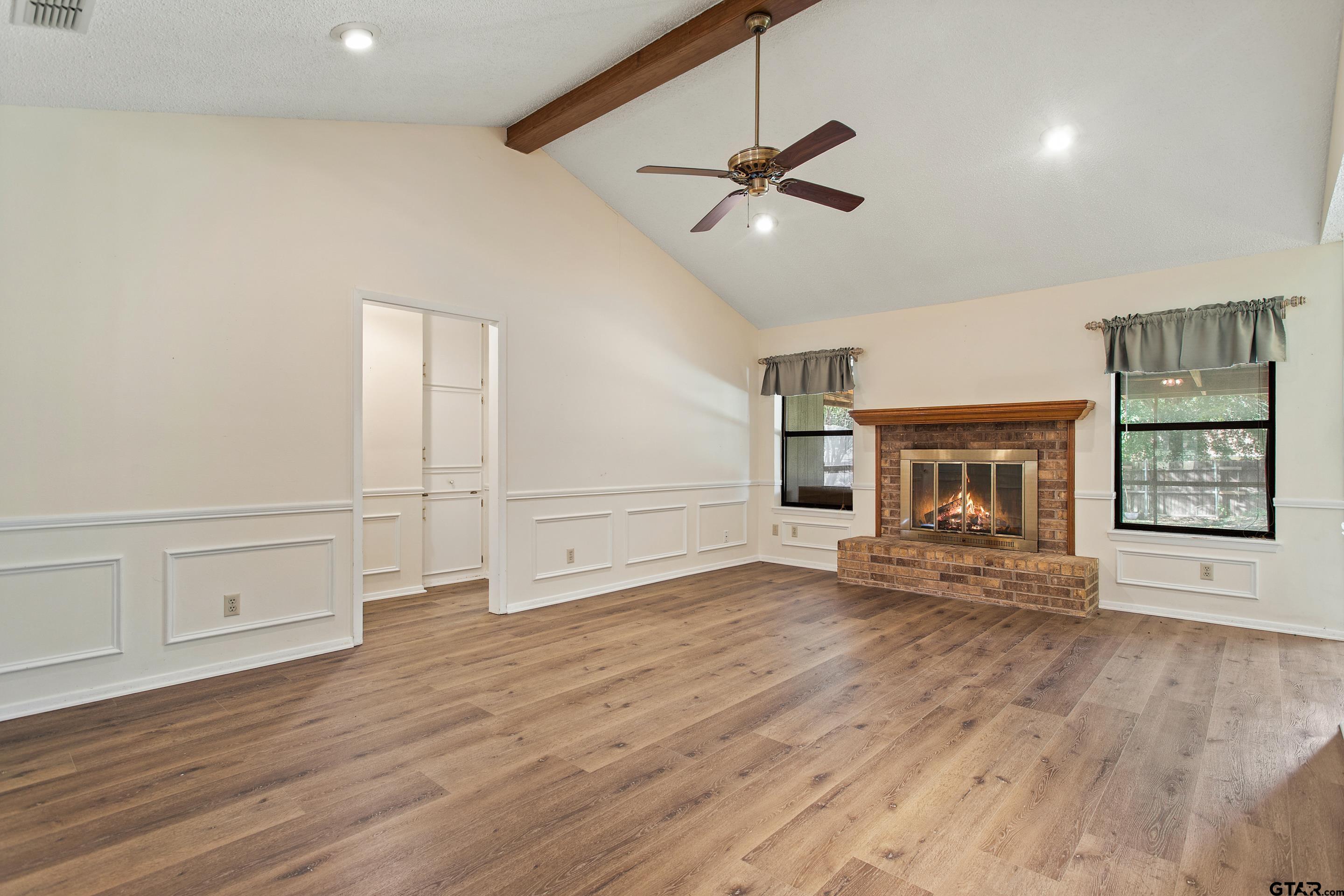 110 Wendy Dr