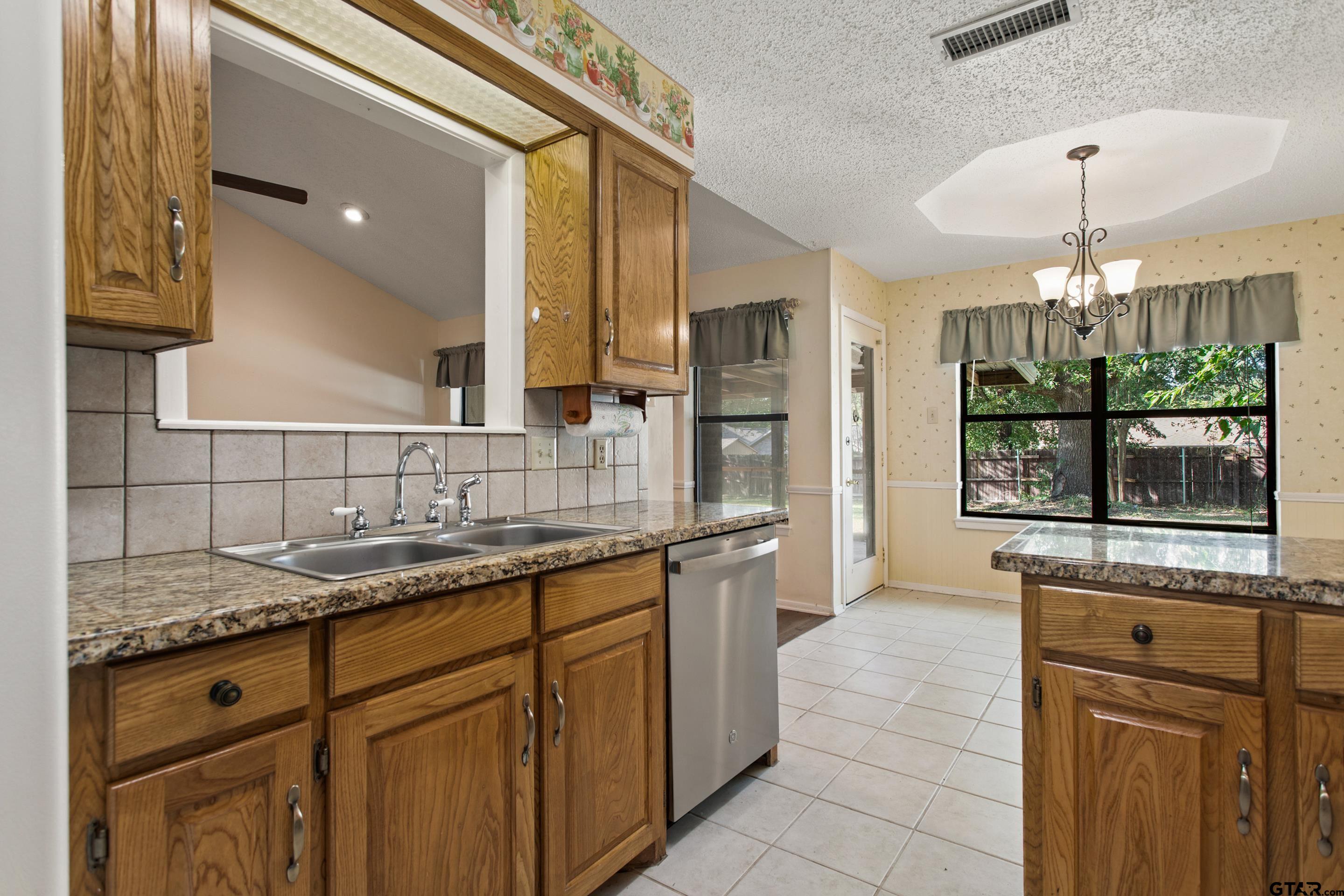 110 Wendy Dr
