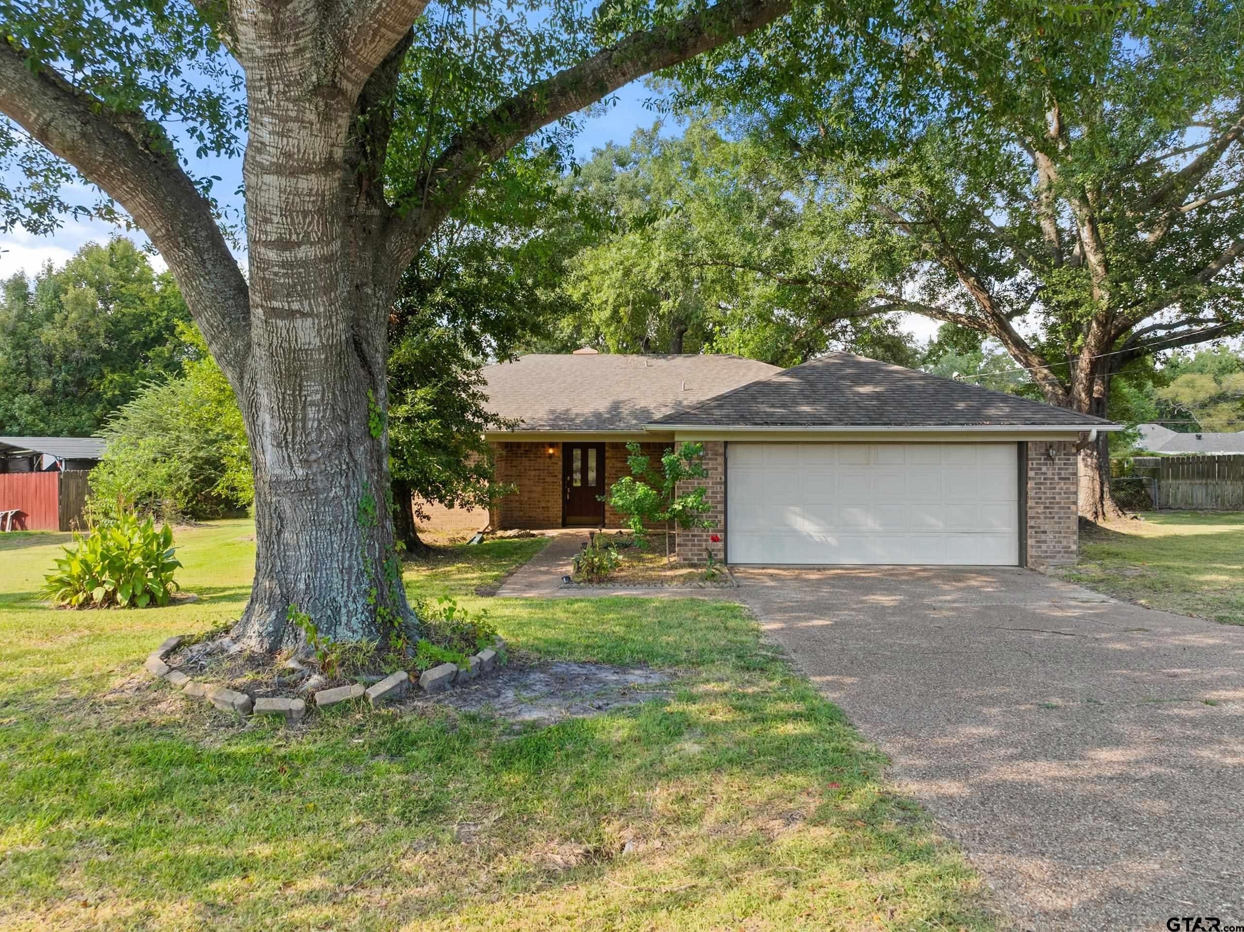 110 Wendy Dr