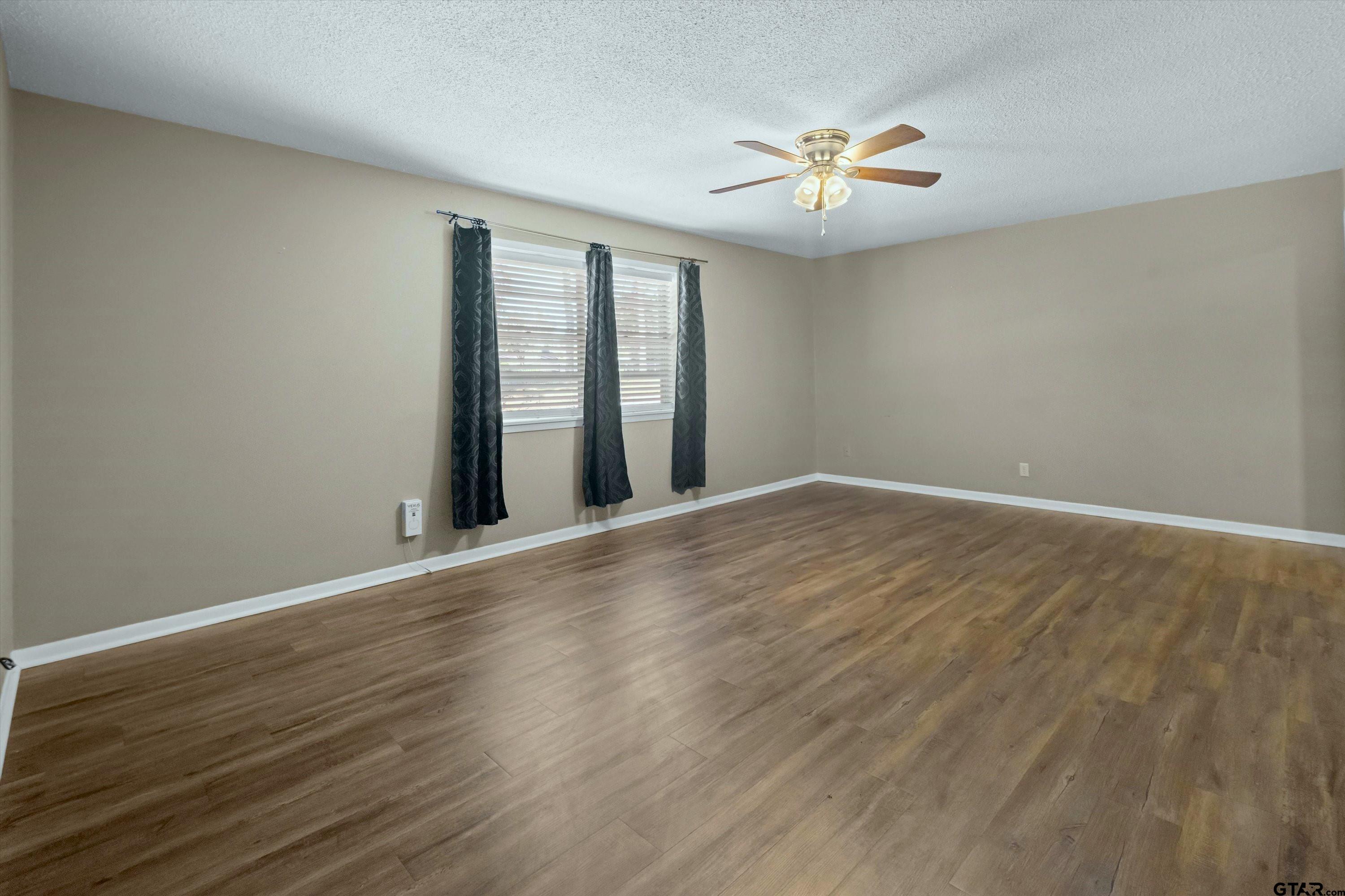 2318 Donnybrook Ave.