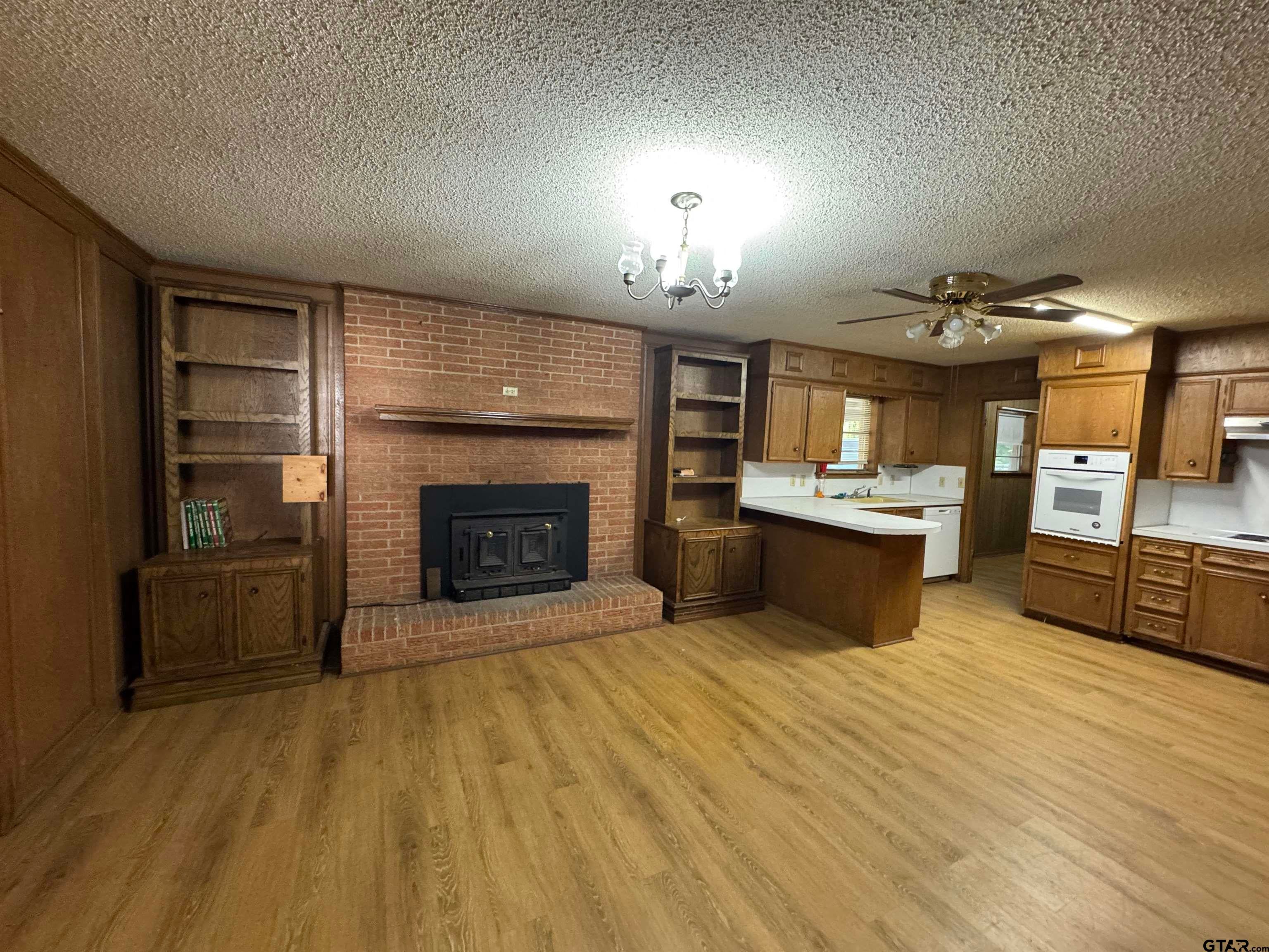 307 Lenora St.