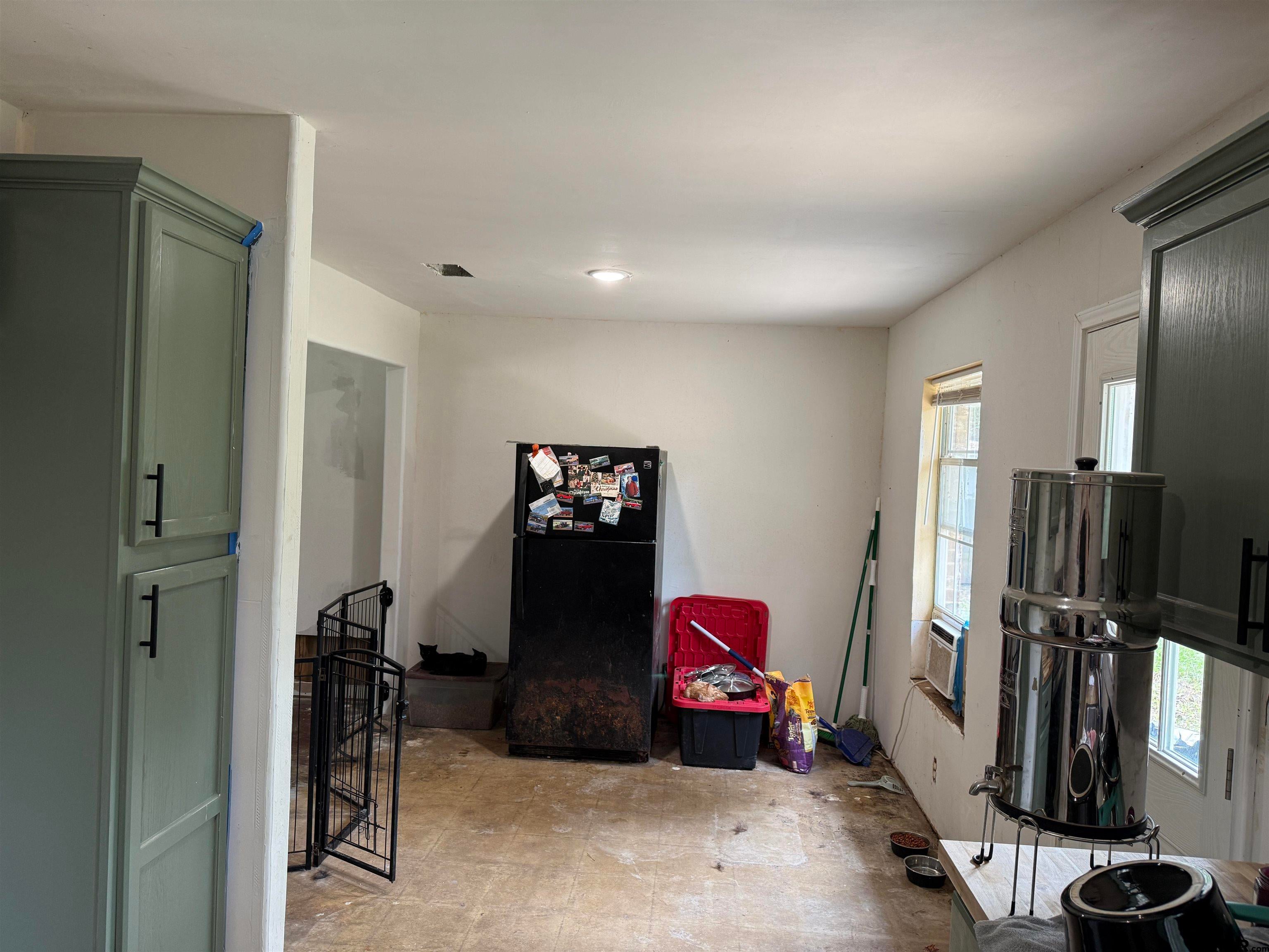 10286 Creek Bend Dr