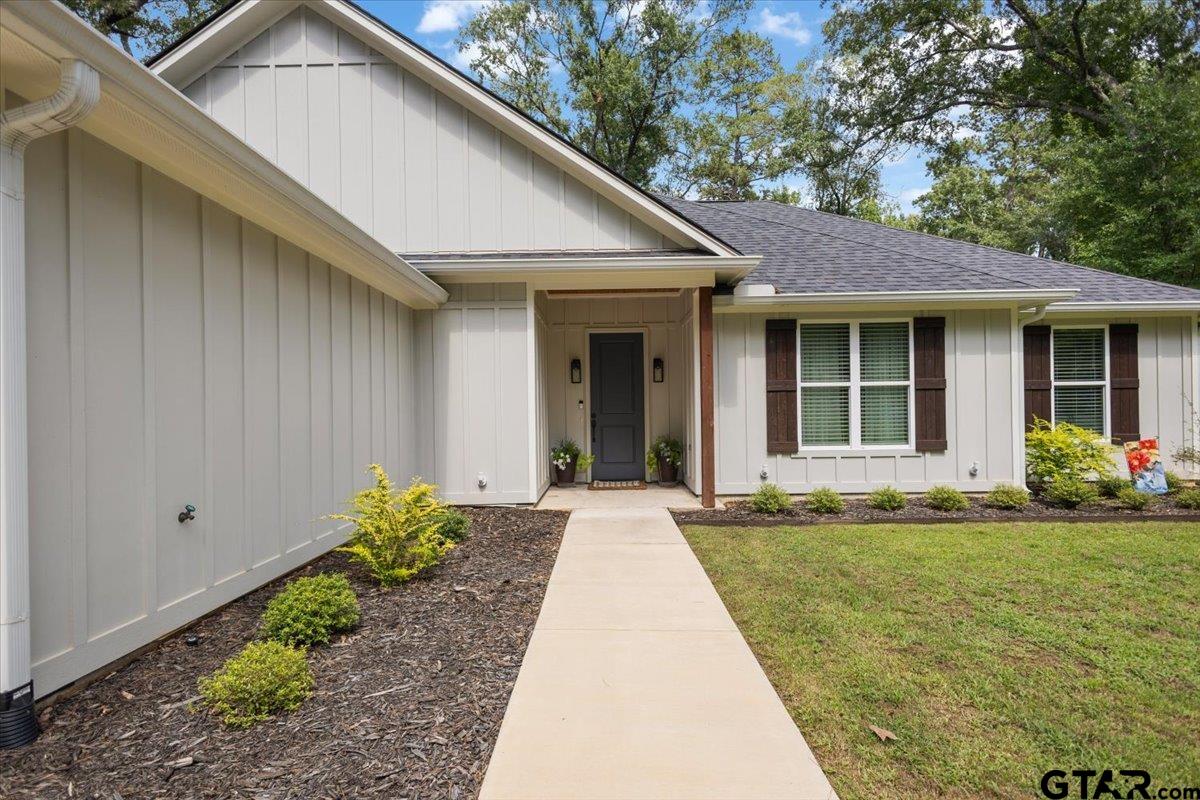 1627 Orchard Ln