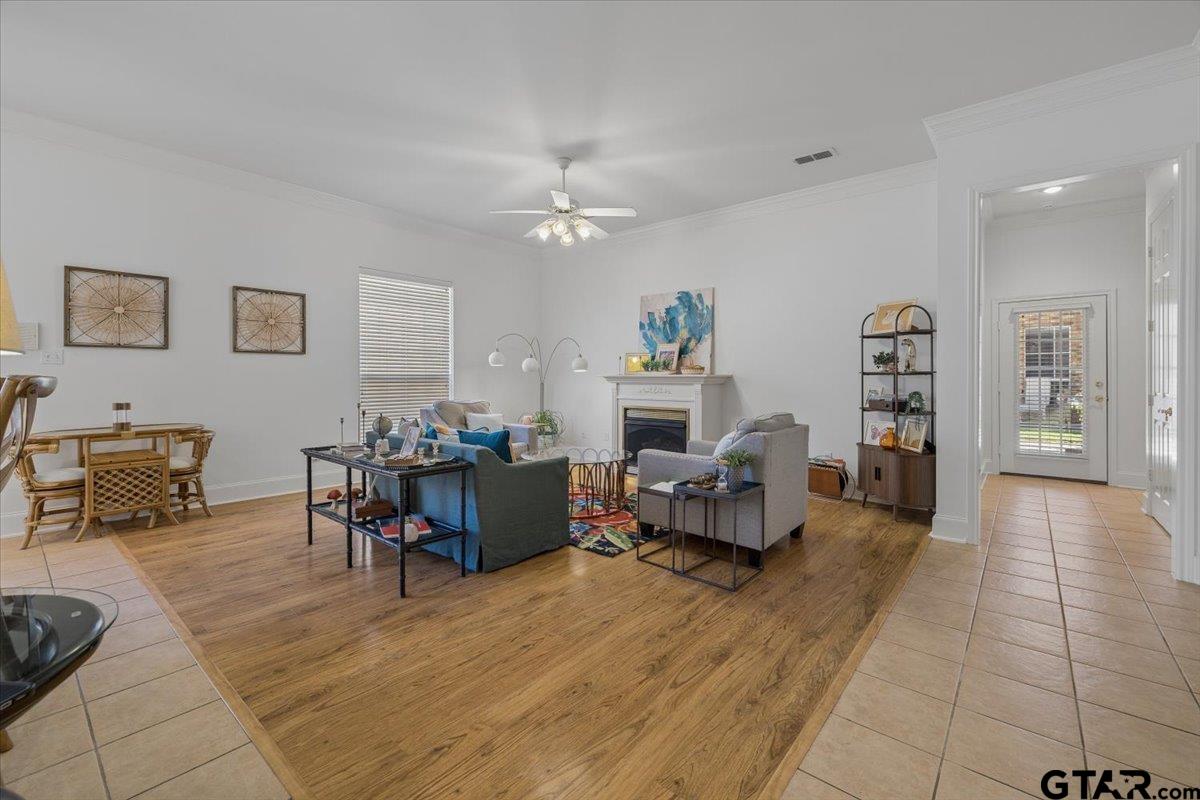 2426 Homestead