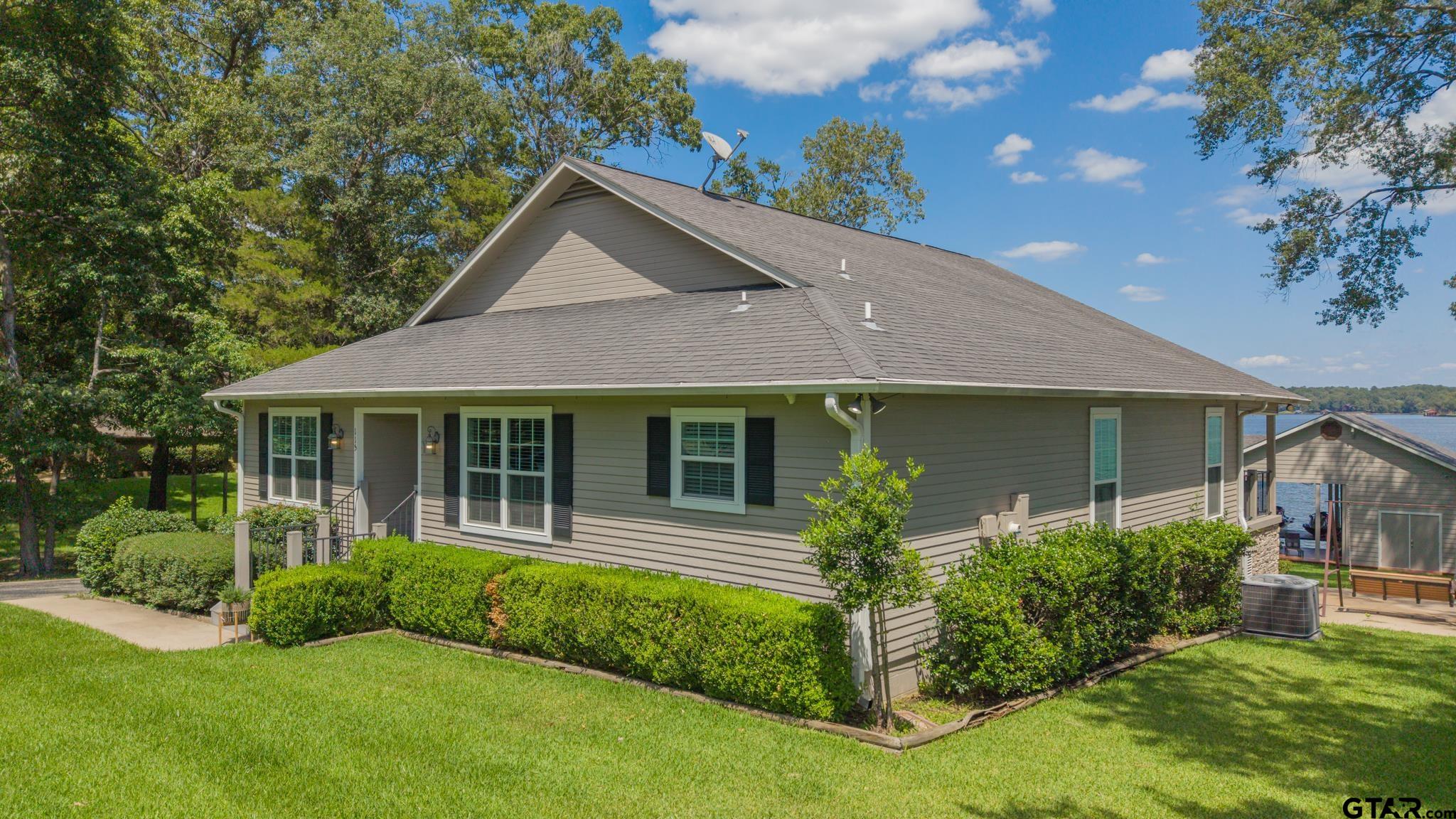 115 King Kent Ct