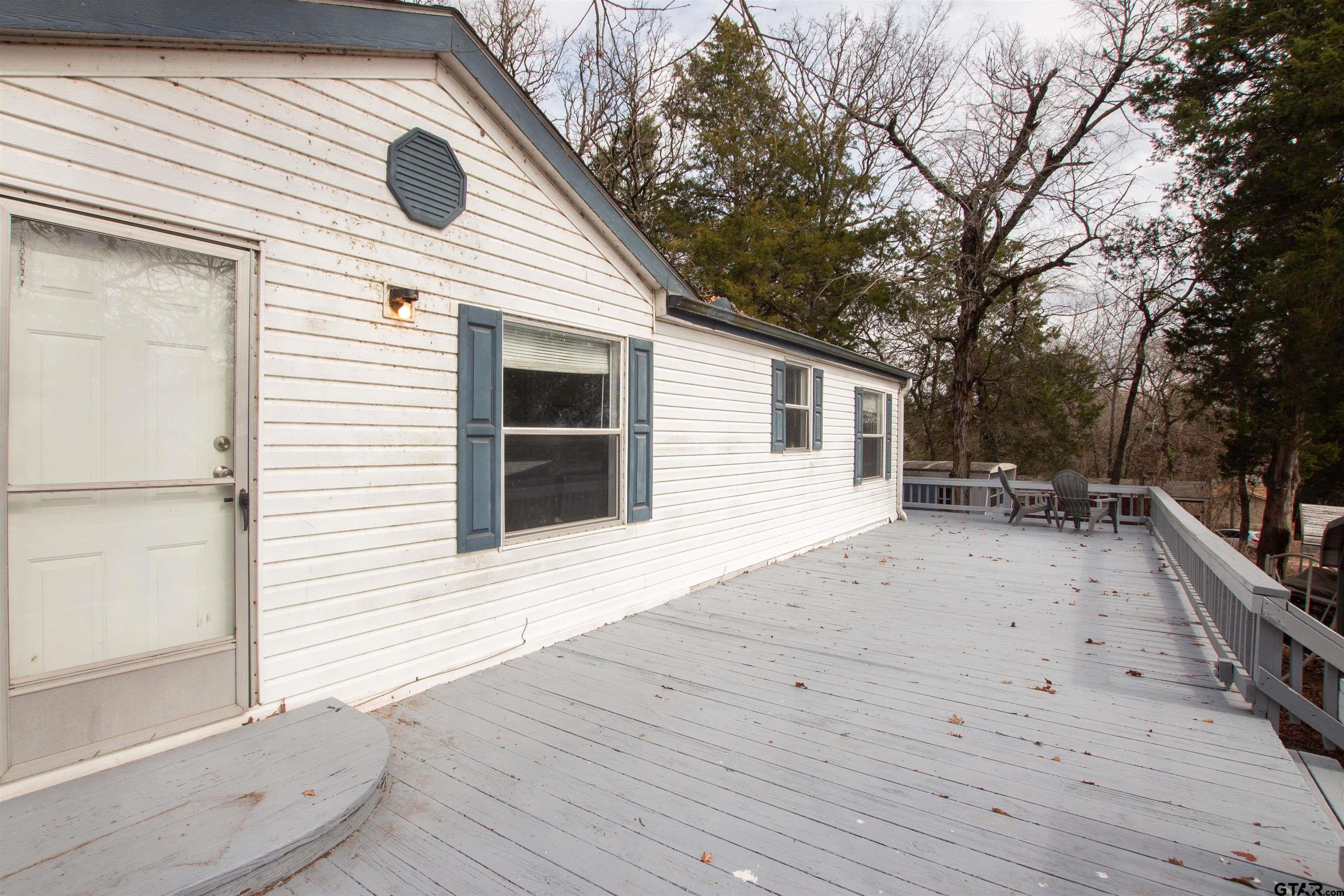 200 Brookwood Dr