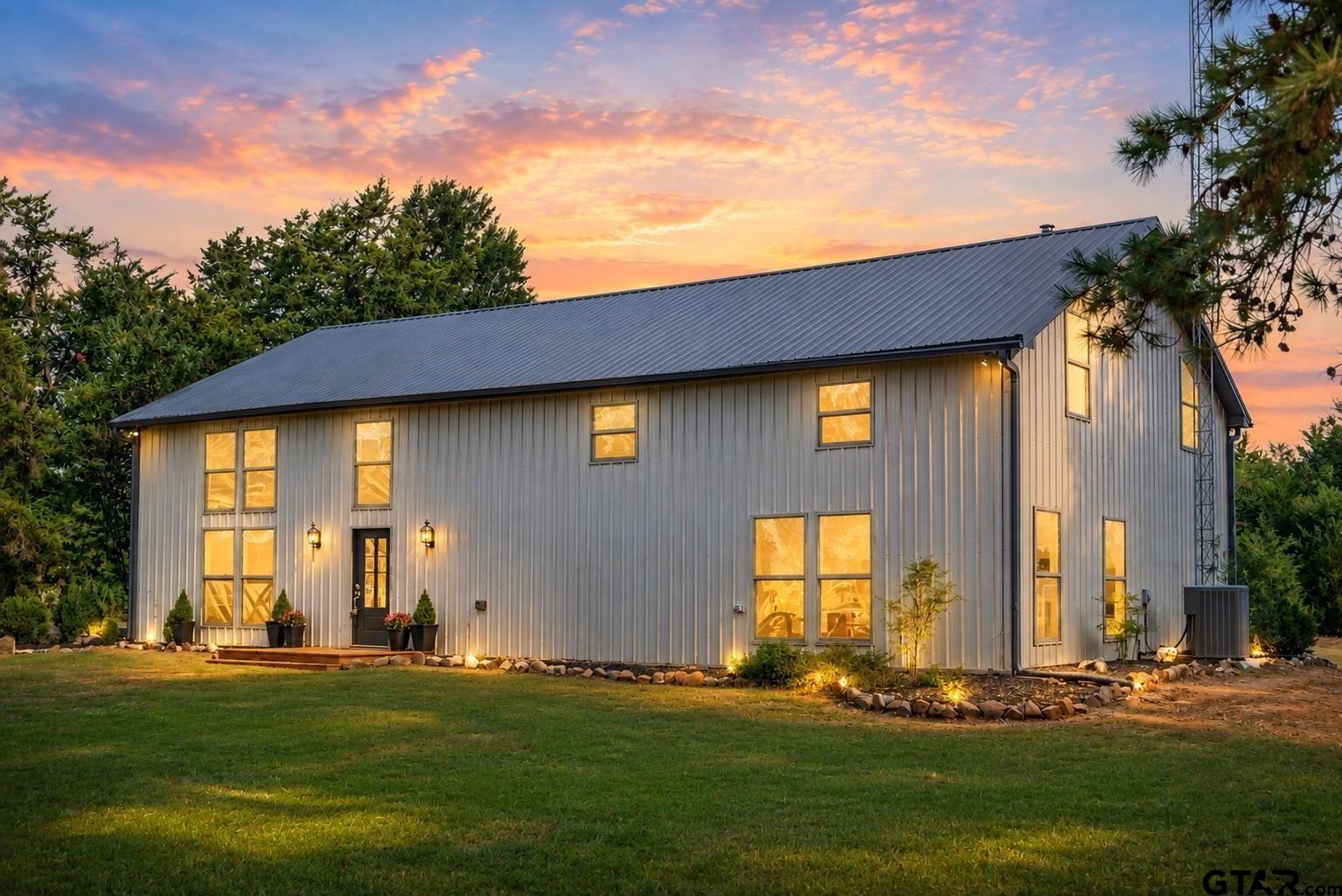 2631 County Road 2400