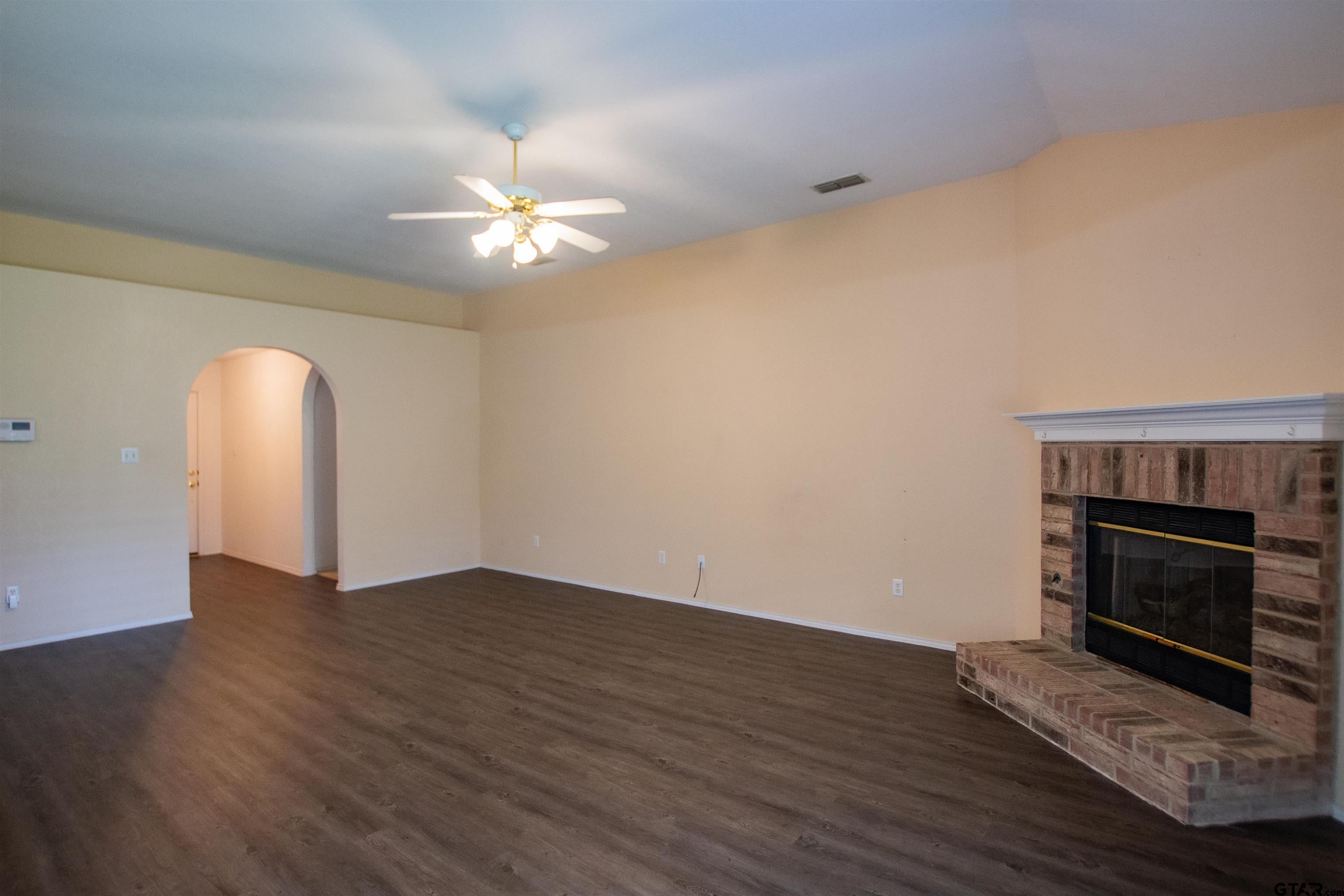 10759 Southern Trace Cir
