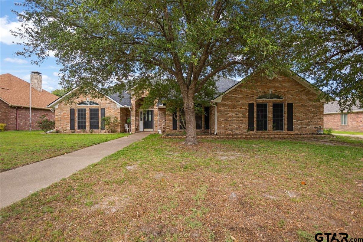 113 Saint Andrews Cir