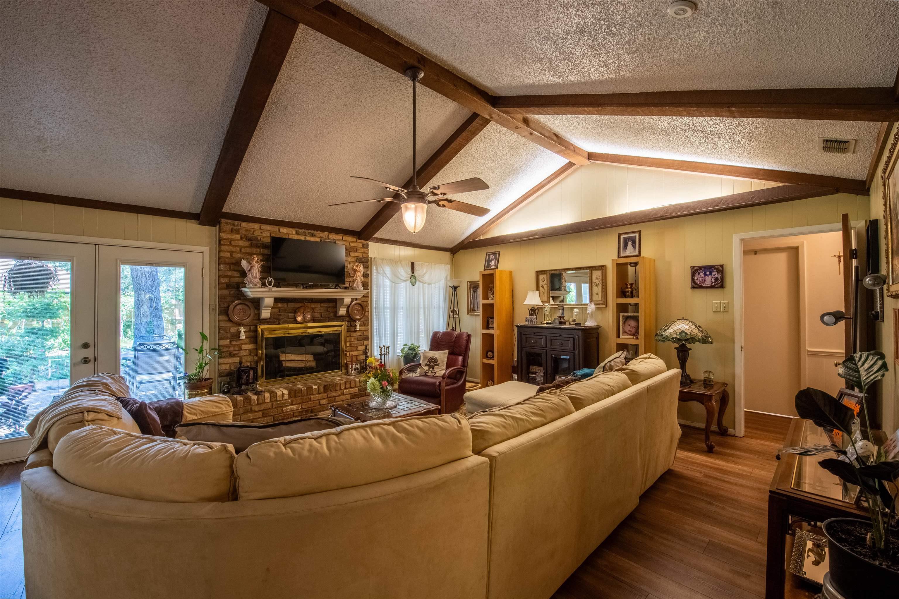 8309 Oxford Drive