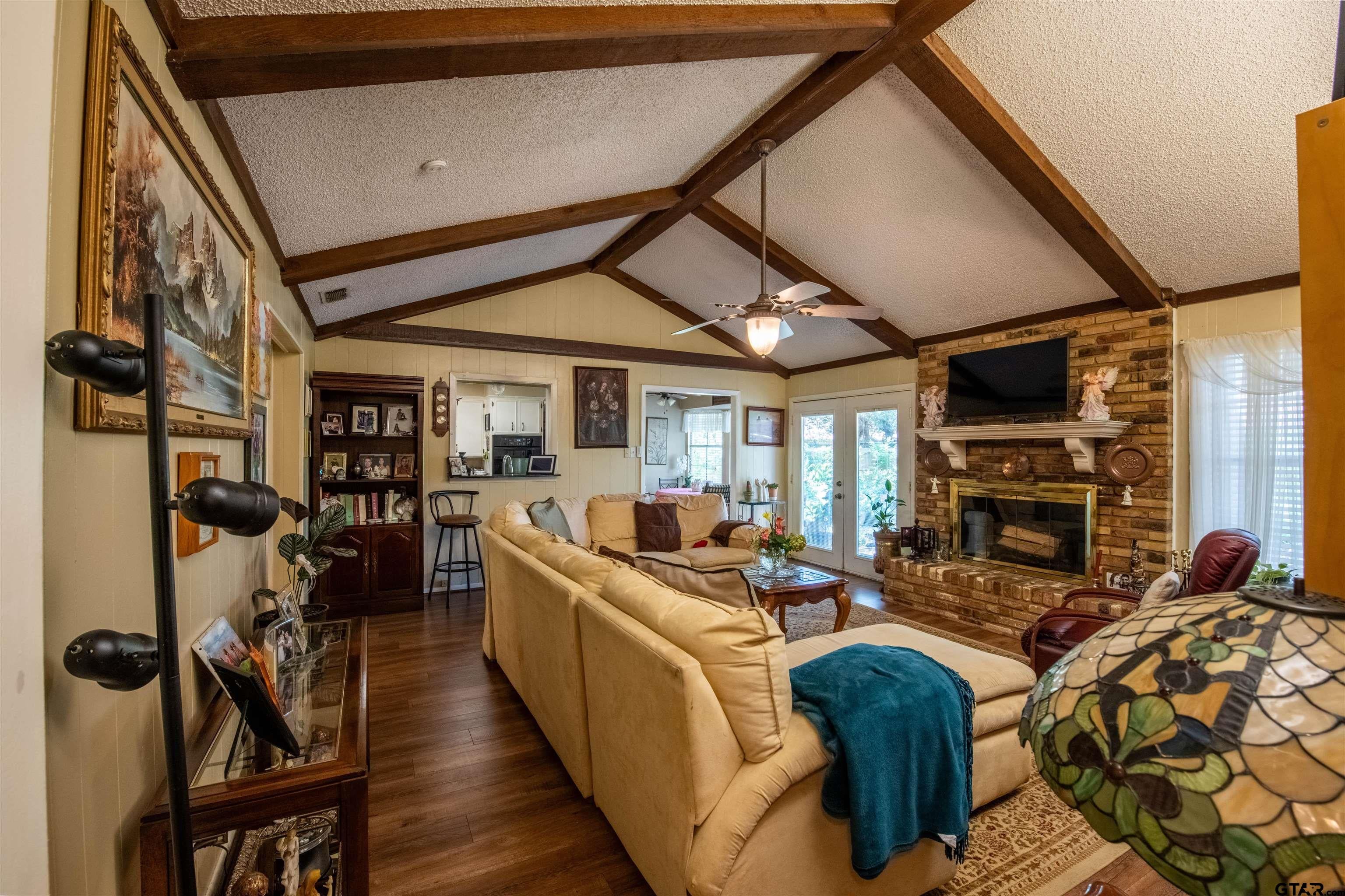 8309 Oxford Drive