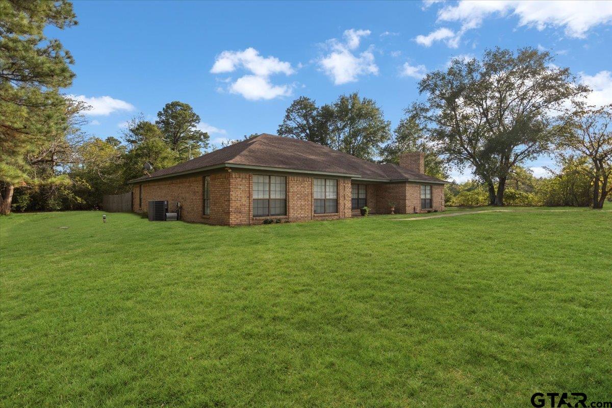 20326 US HWY 271