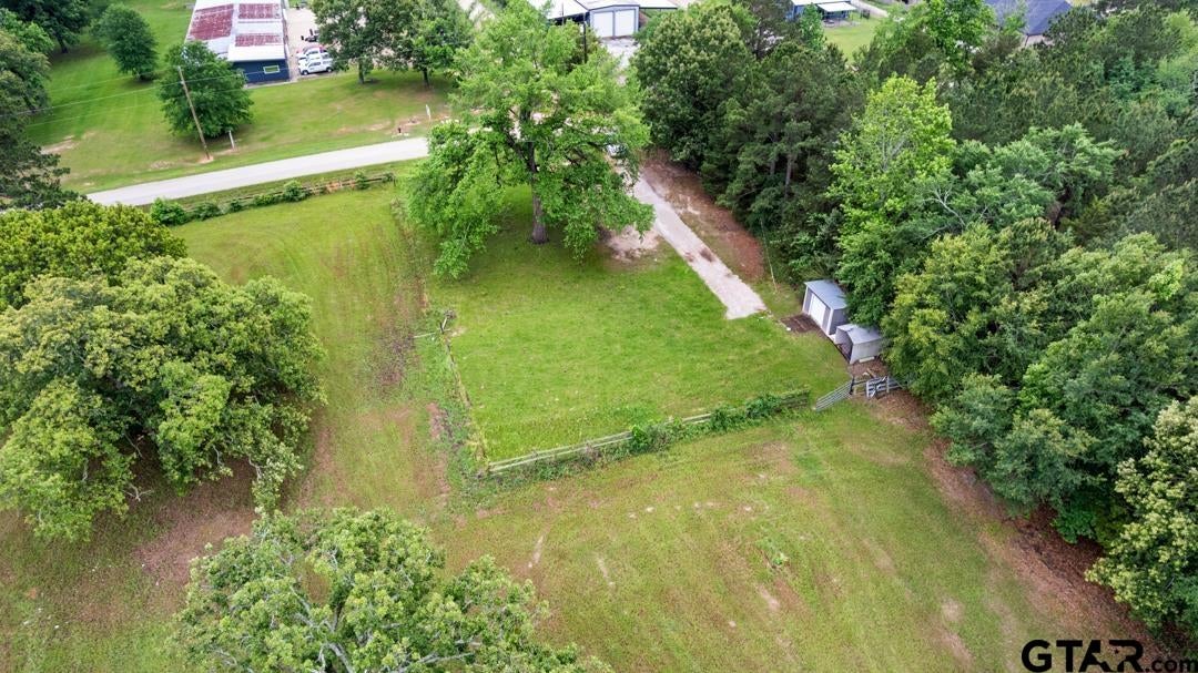 10204 CR 135 (COX RD)