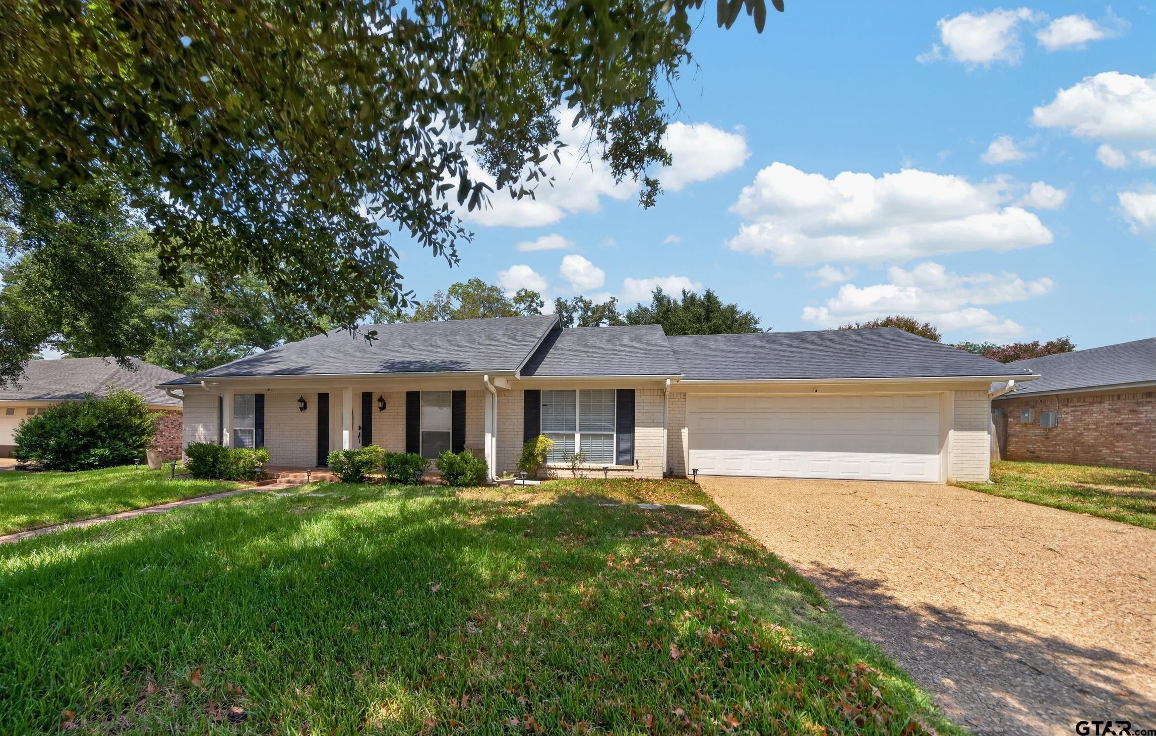 705 Elmridge Dr