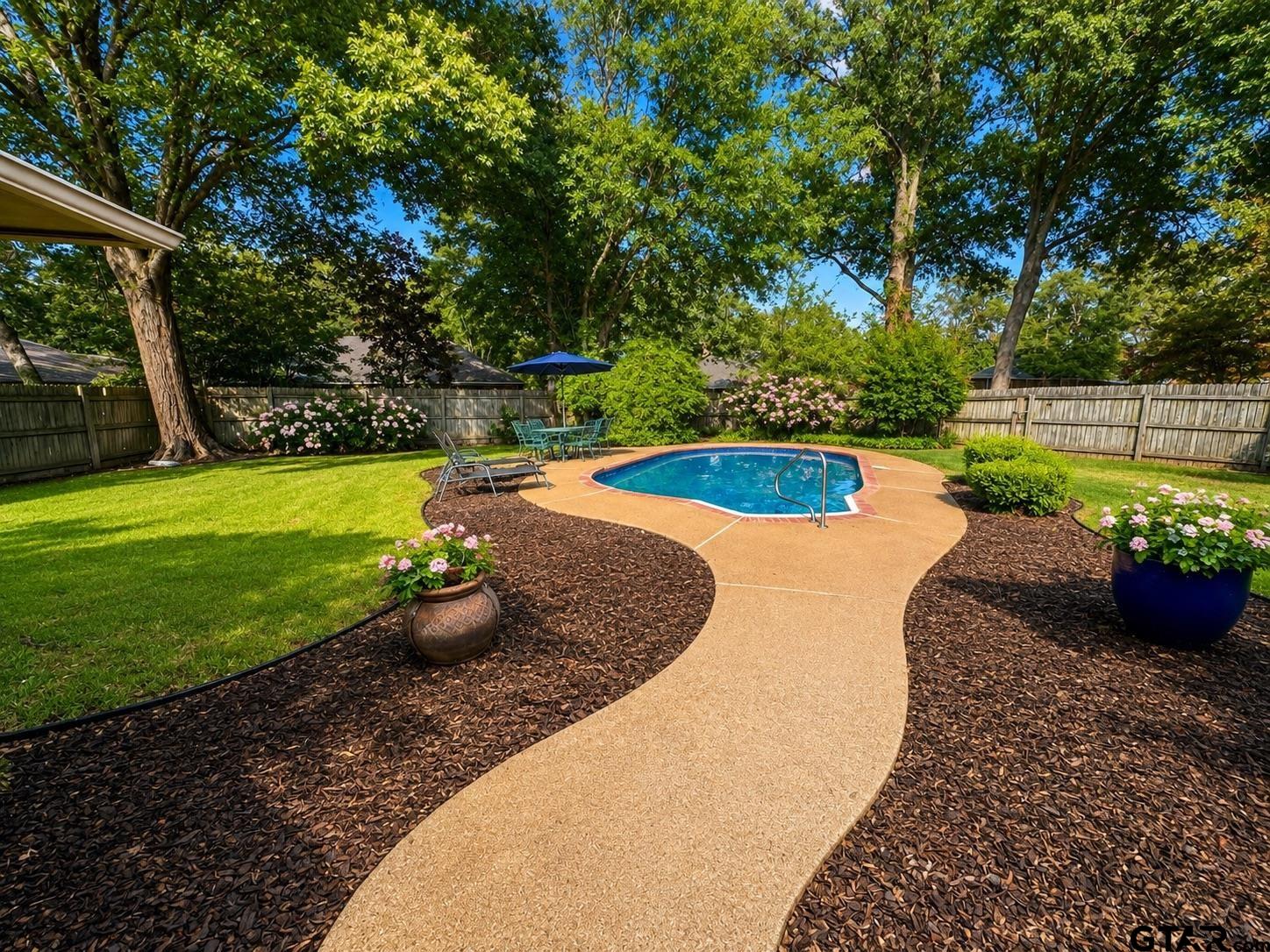5908 Plantation Dr.