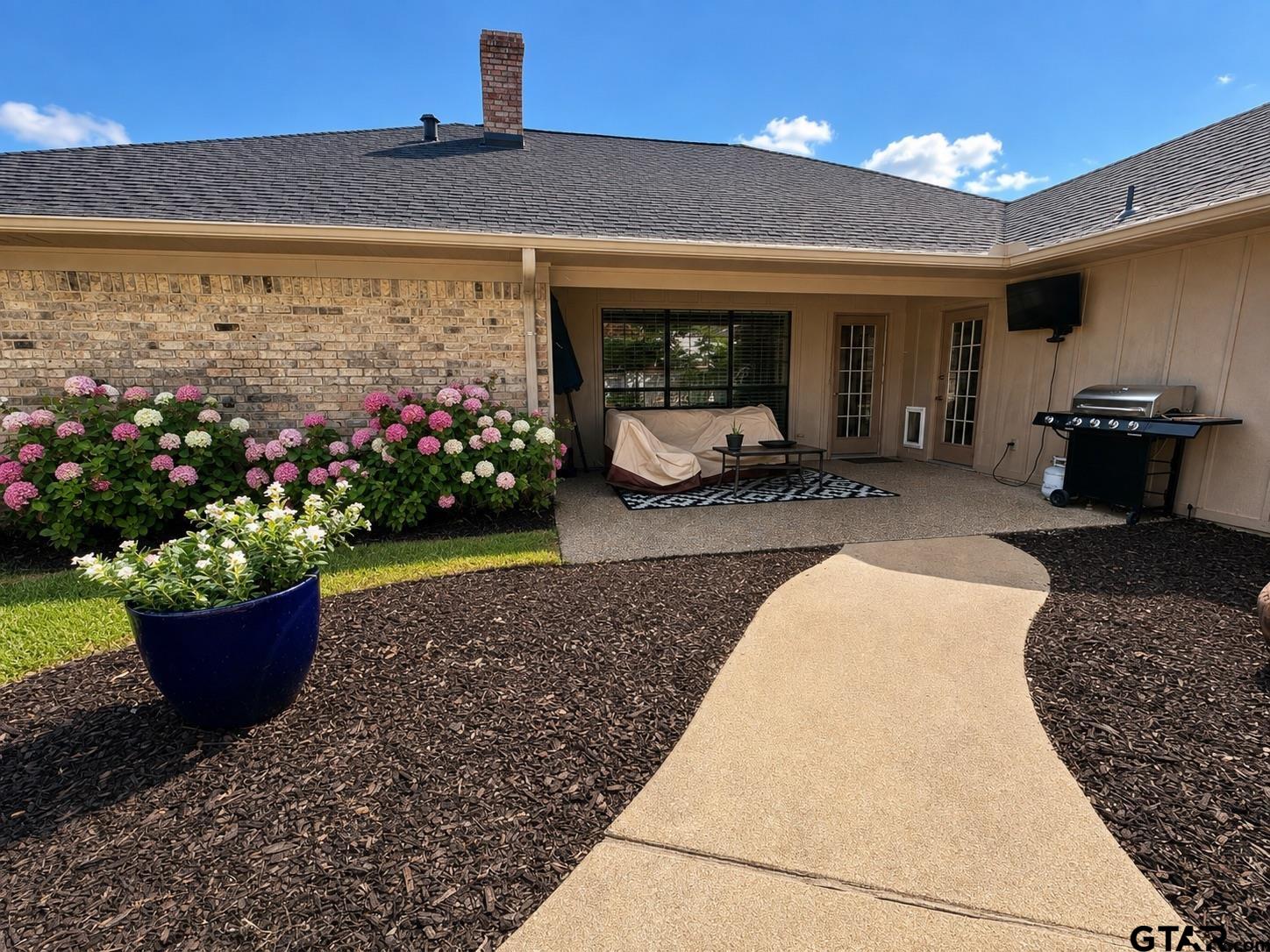 5908 Plantation Dr.