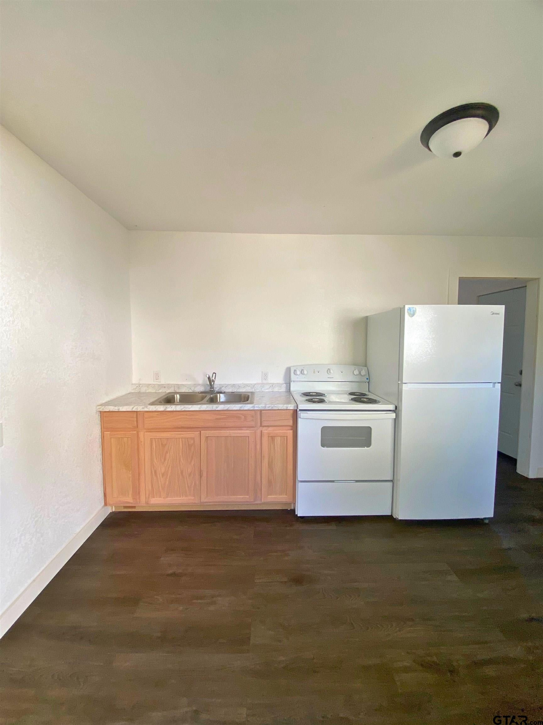 218 Alamo Drive