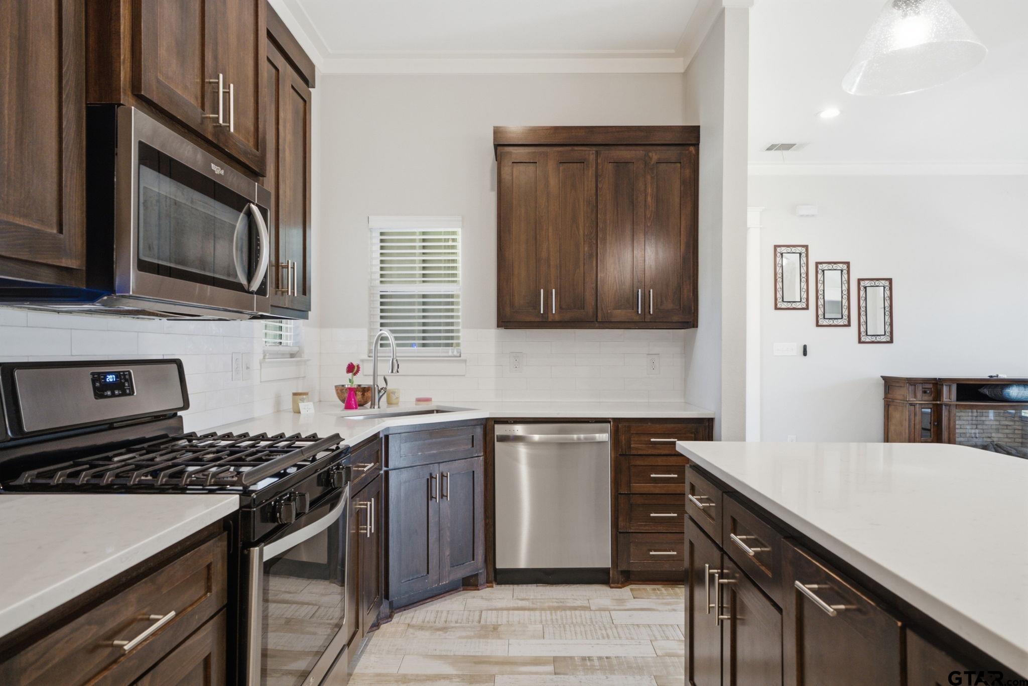 217 Smith Cir