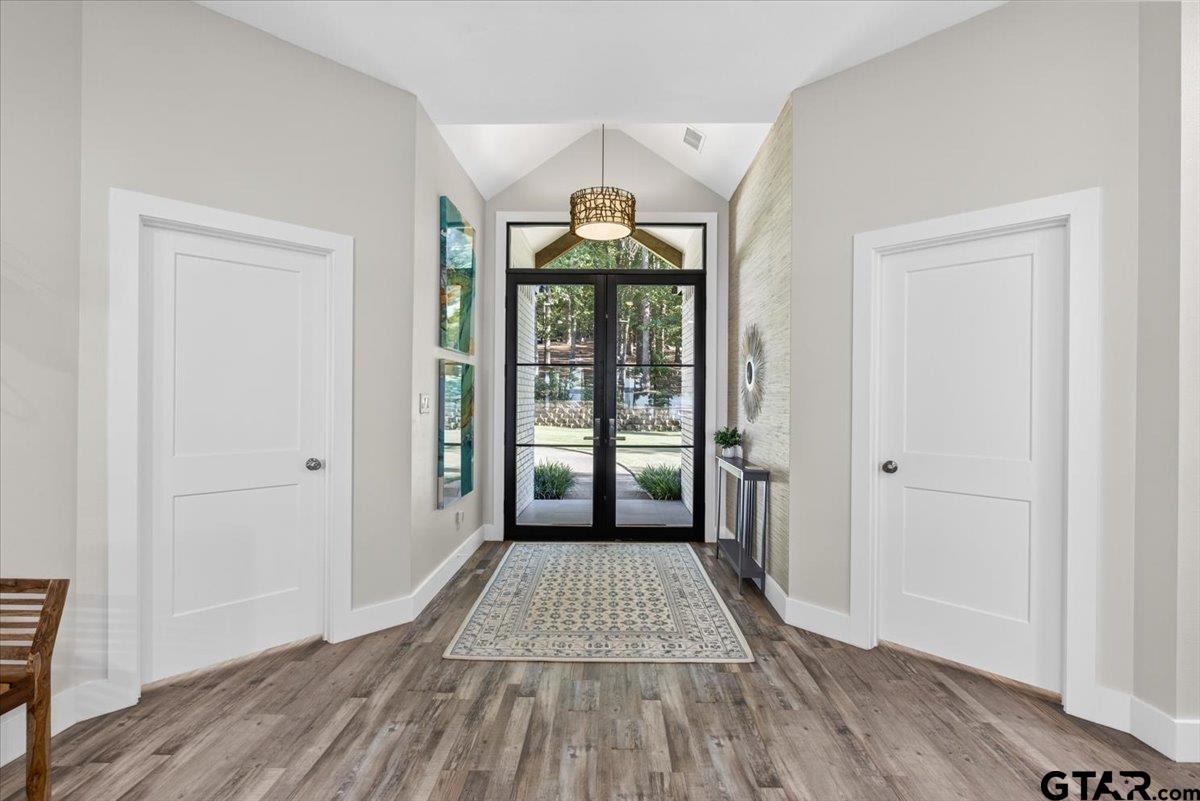 15740 Timberhill