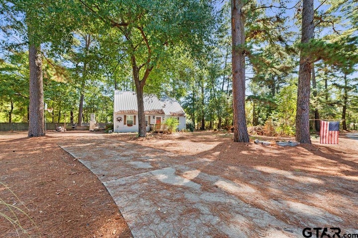 Photo 1 of 21 — 475 County Road 2119, Quitman, TX 75783