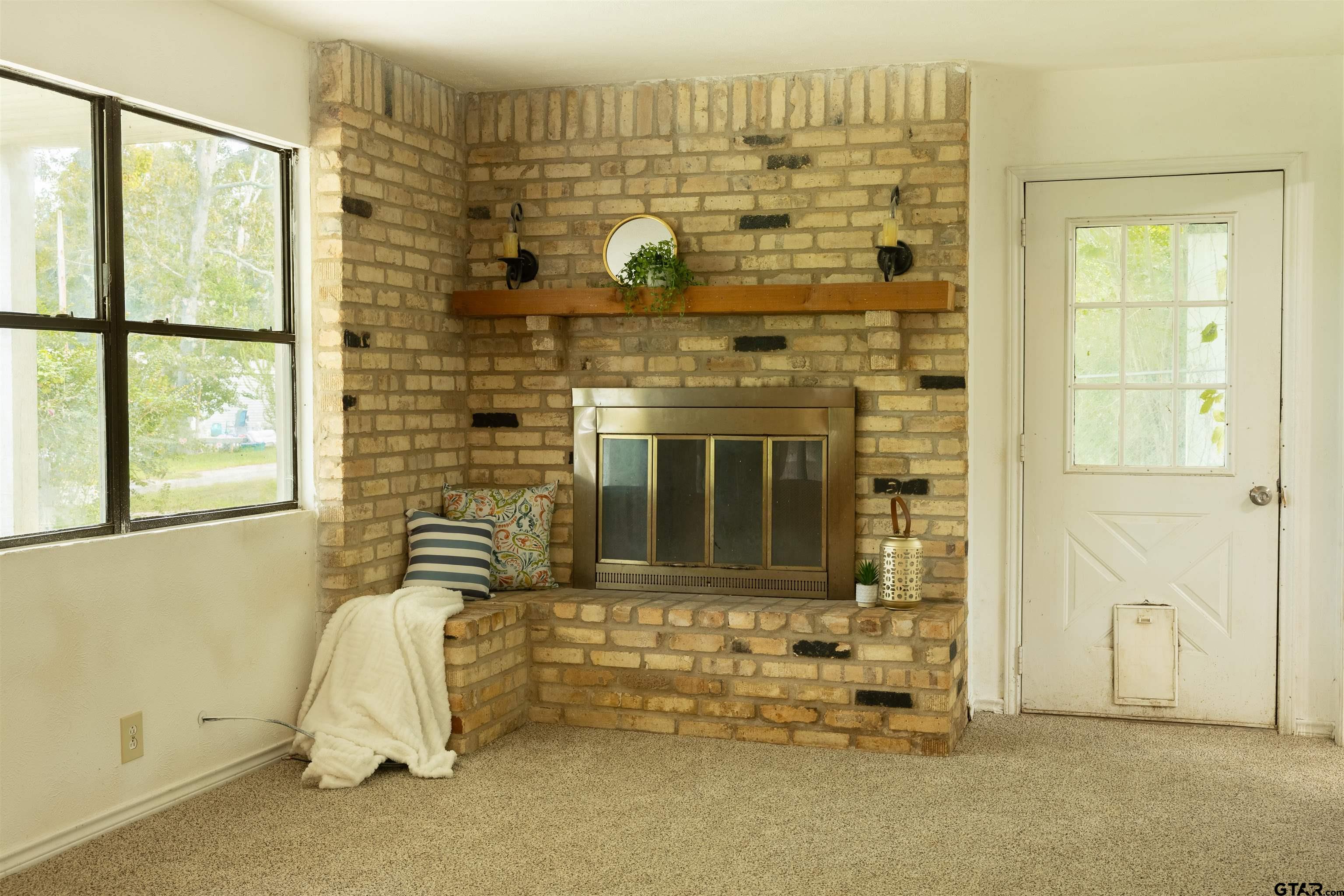 4892 Woodcastle Dr.