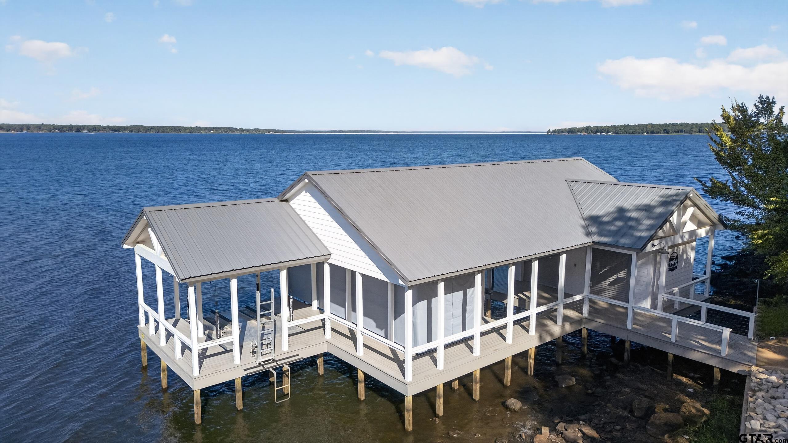 177 N Lake Bluff Drive