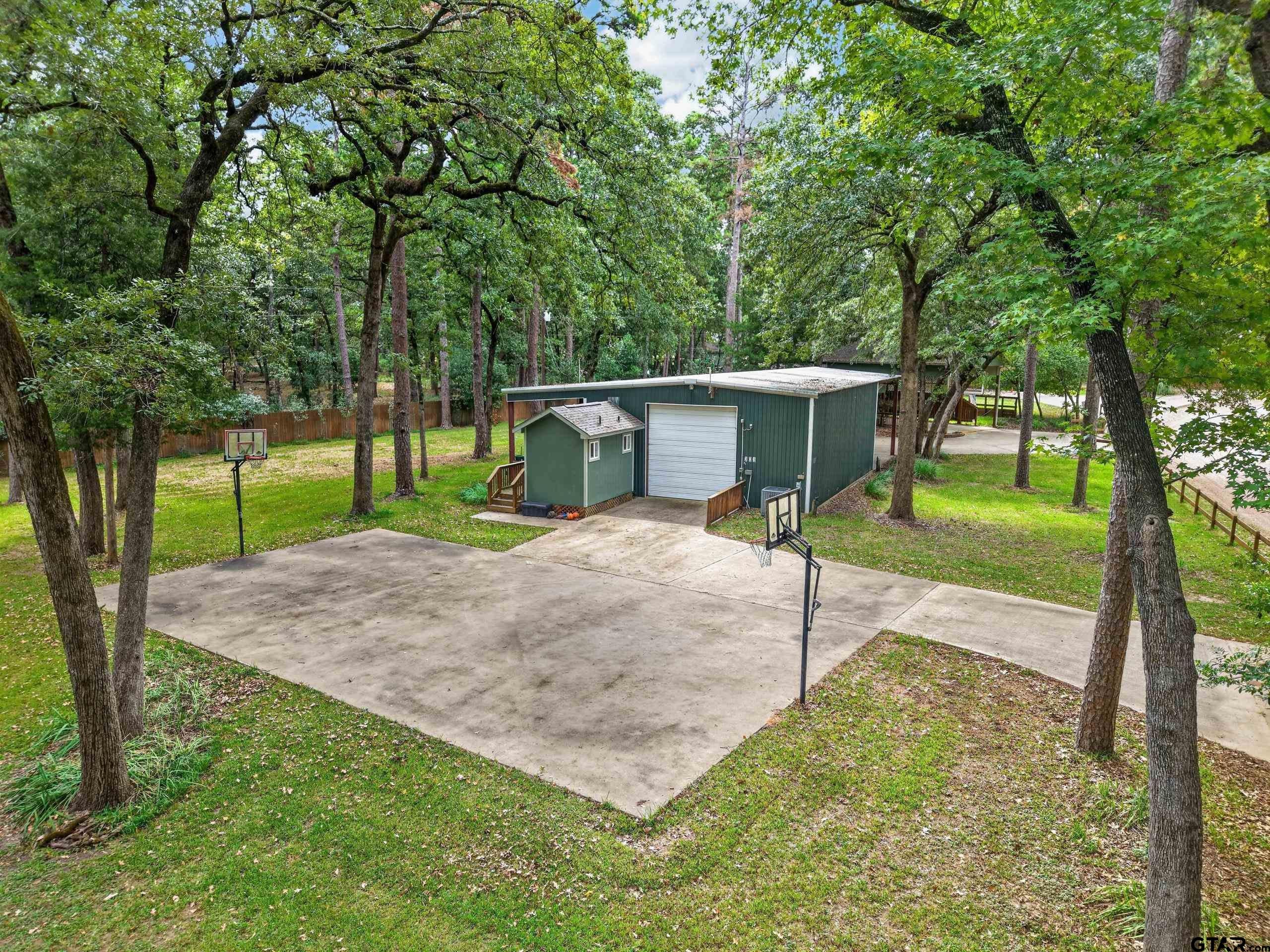 303 O'Connell Trail