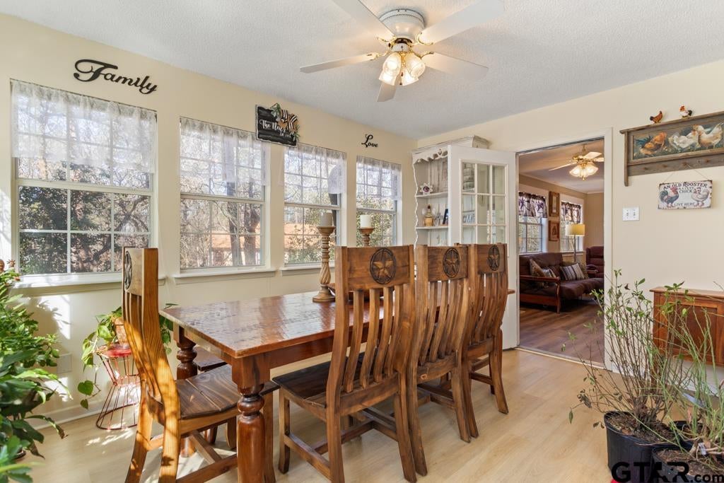 435 Wildwood Trl