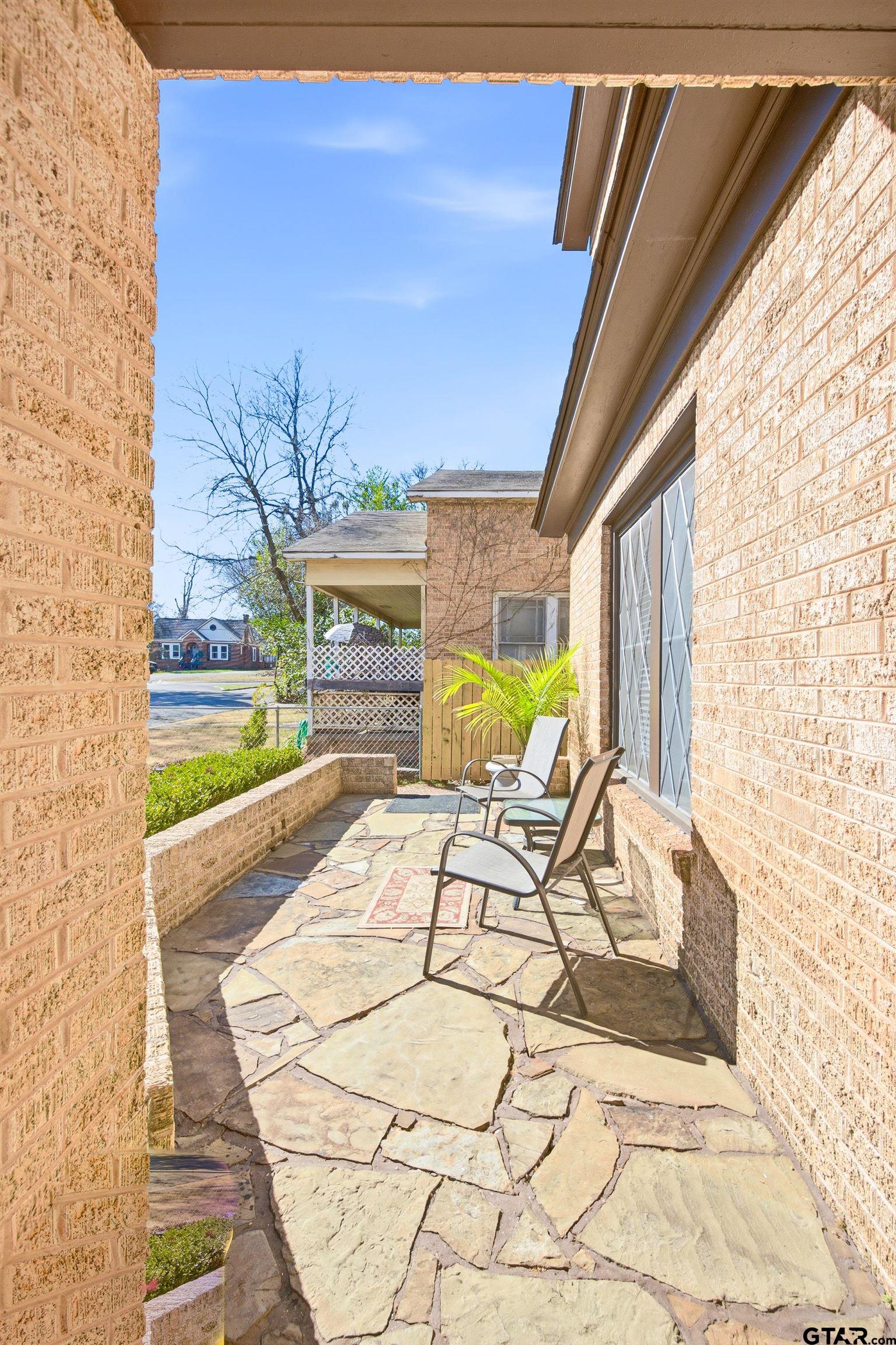 505 Williams Ct