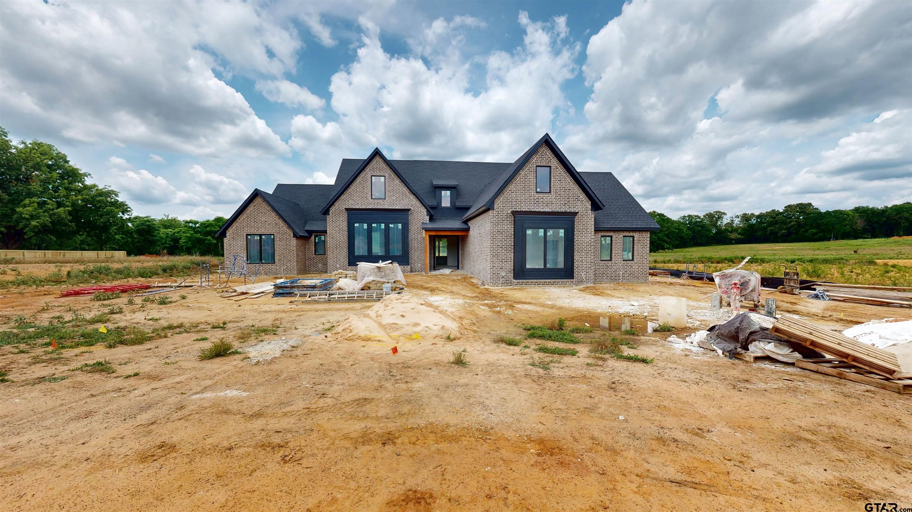 518 Artesian Meadows Drive