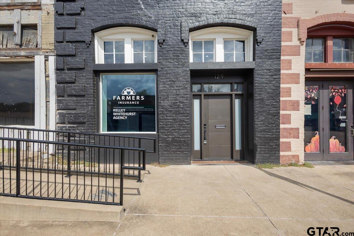 129 W Duval Street